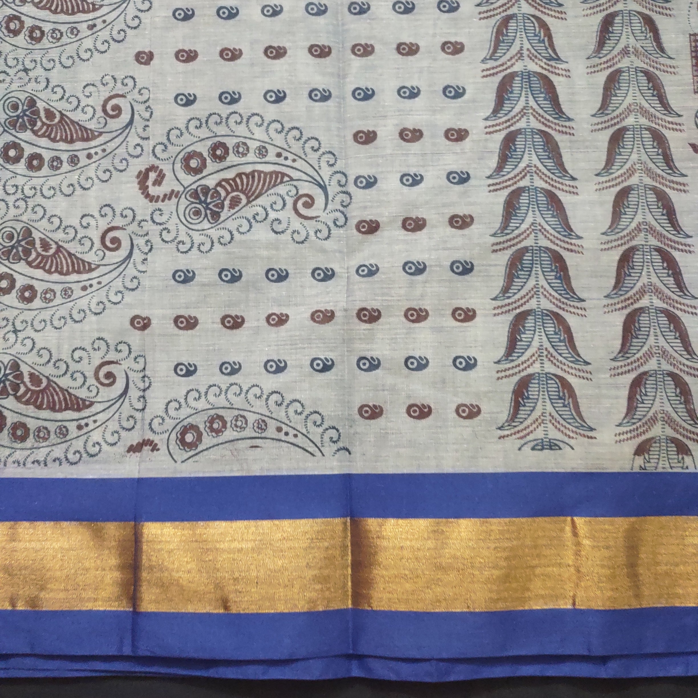 Printed cotton 6 yards