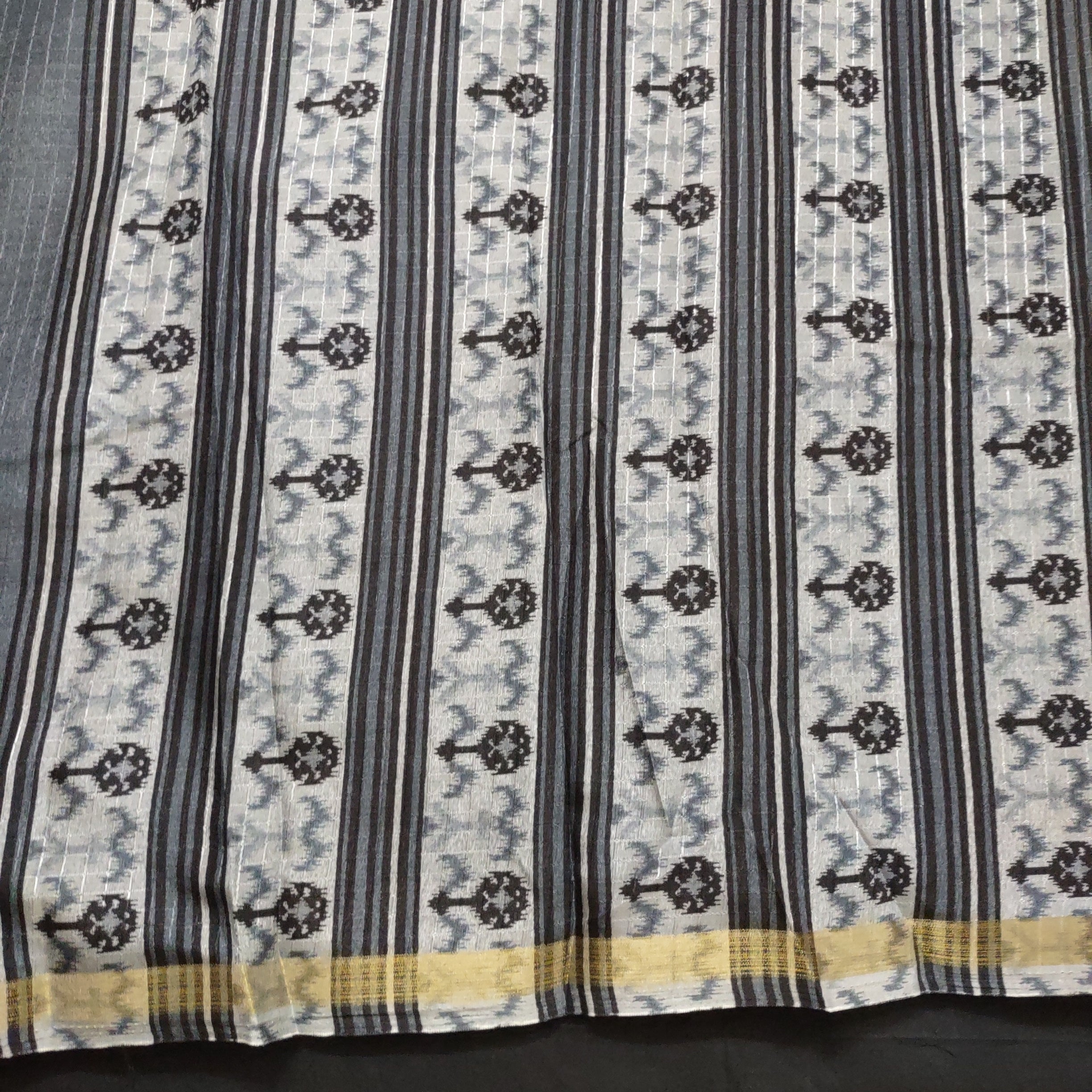 Bhalgalpuri silk- 6yardz