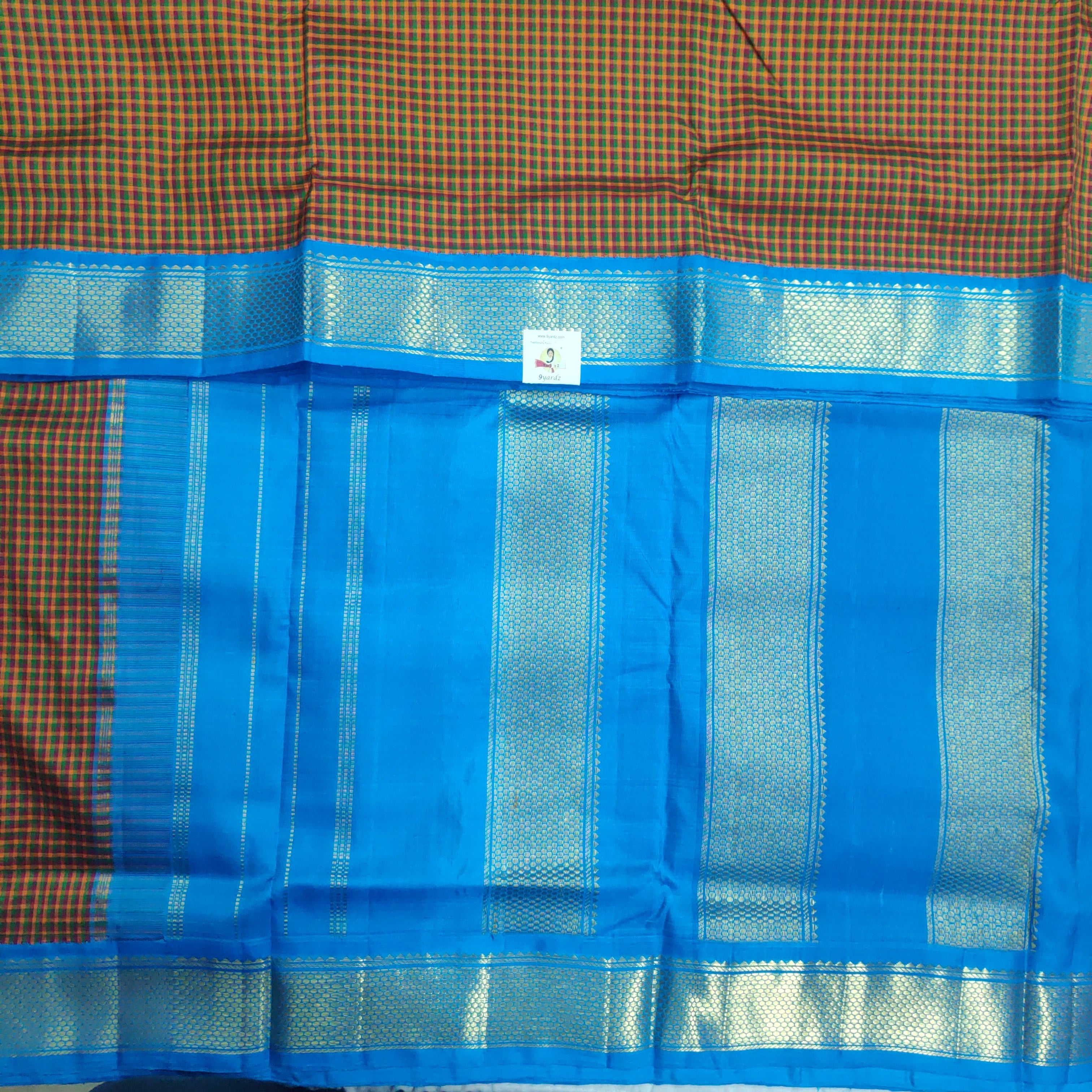 Pure silk 9.5yardz