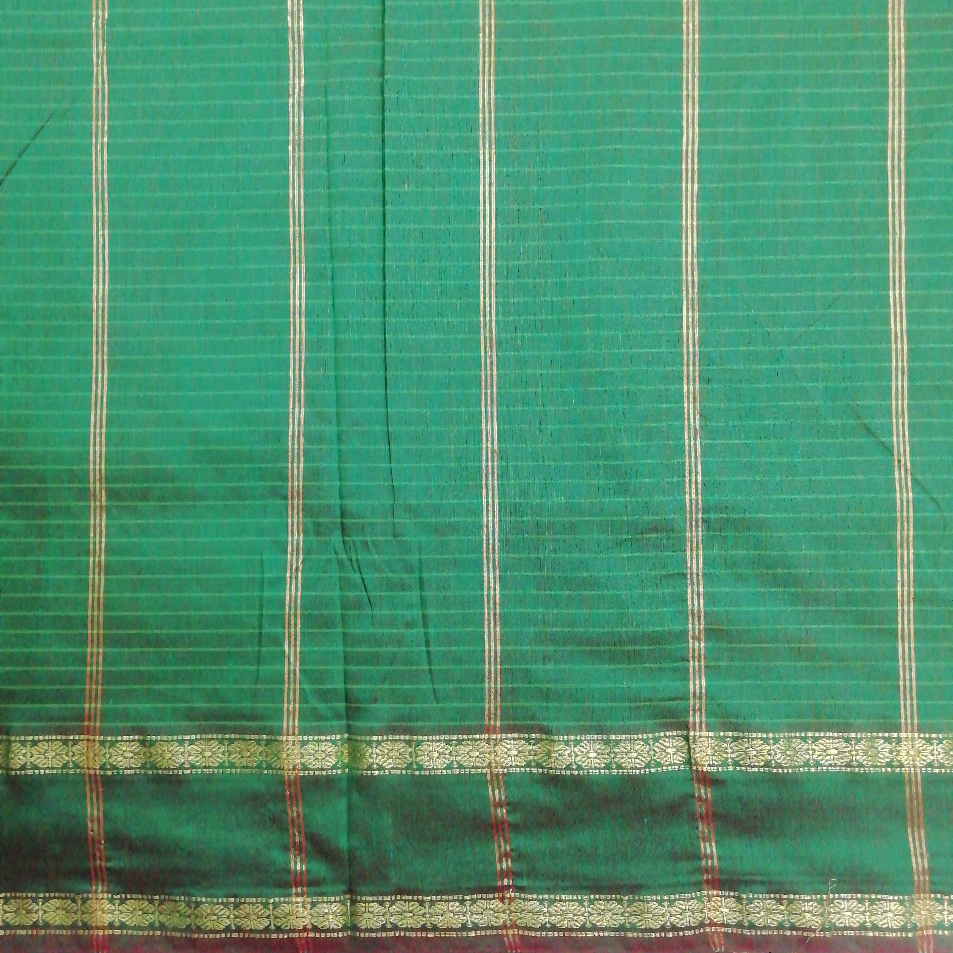 Kalyani Cotton checked  10 yards