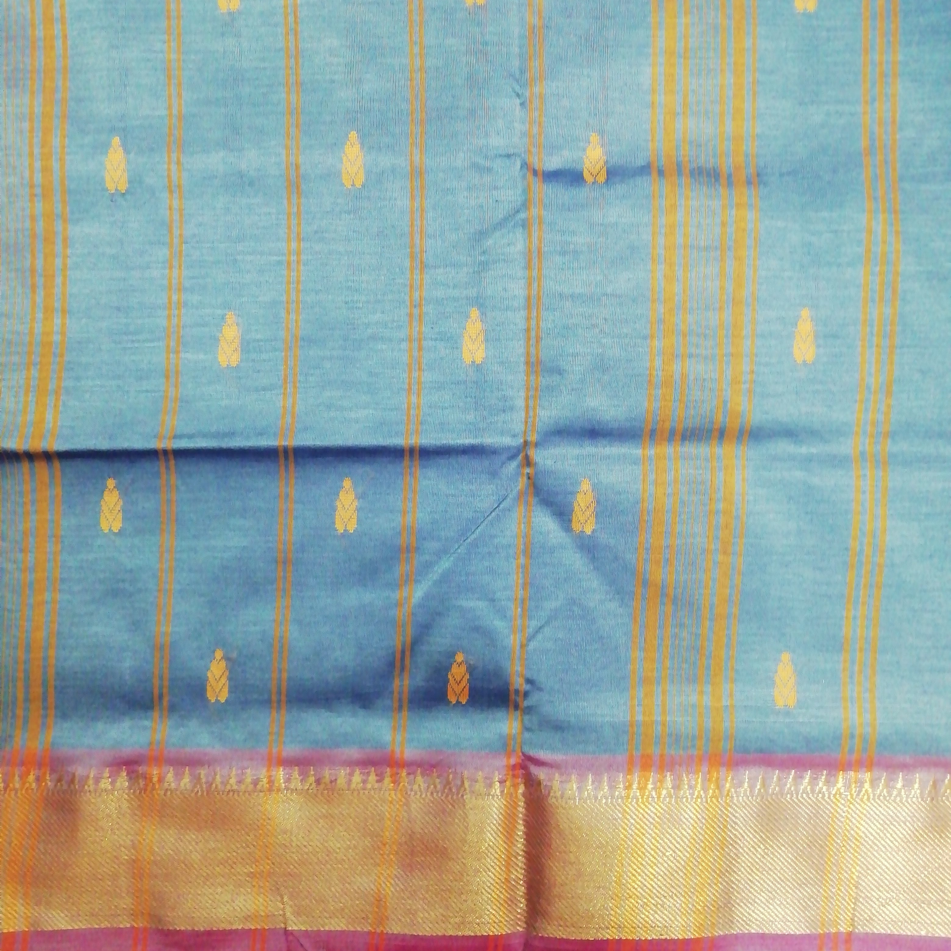 Vaazhainaar Pattu Madisar