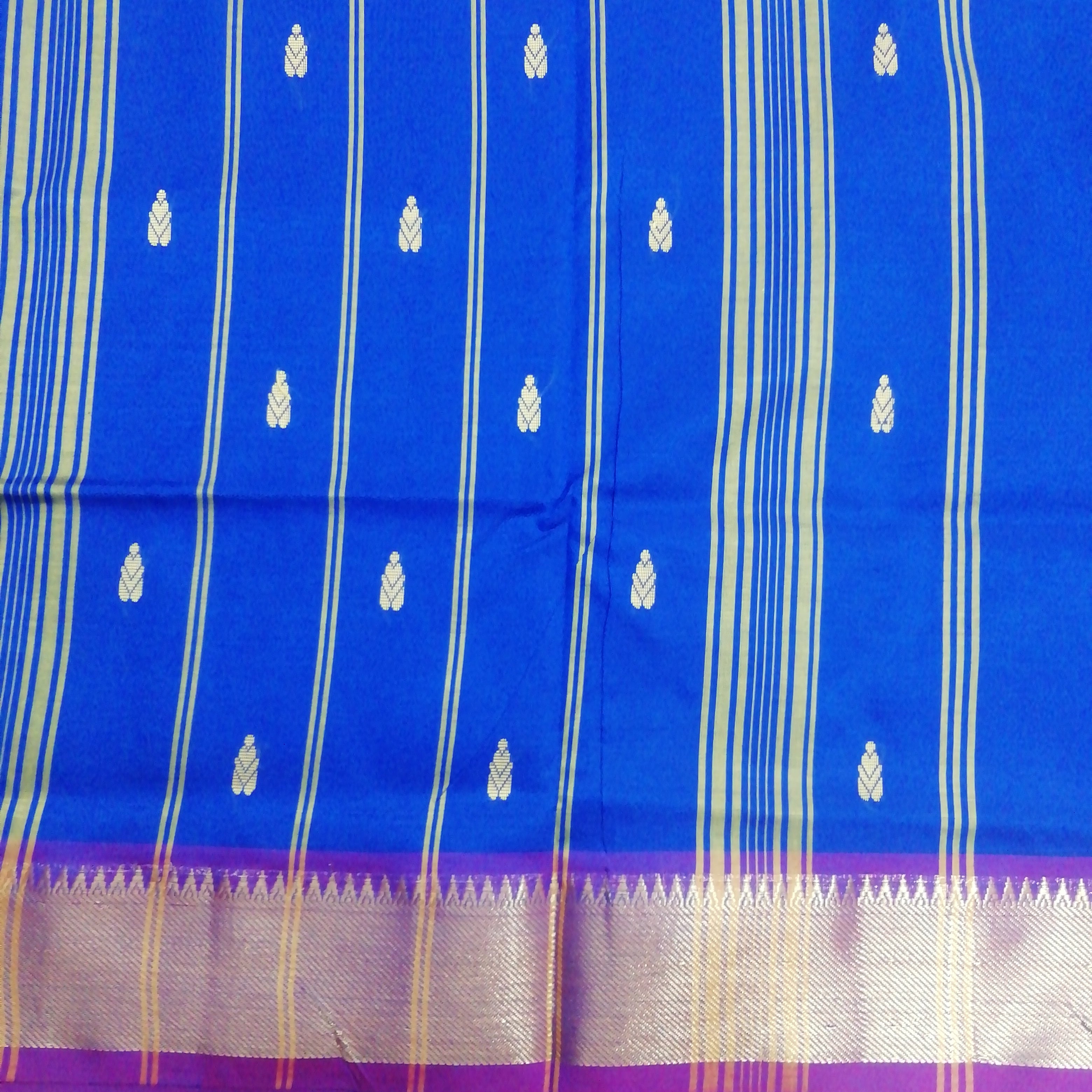 Vaazhainaar Pattu Madisar