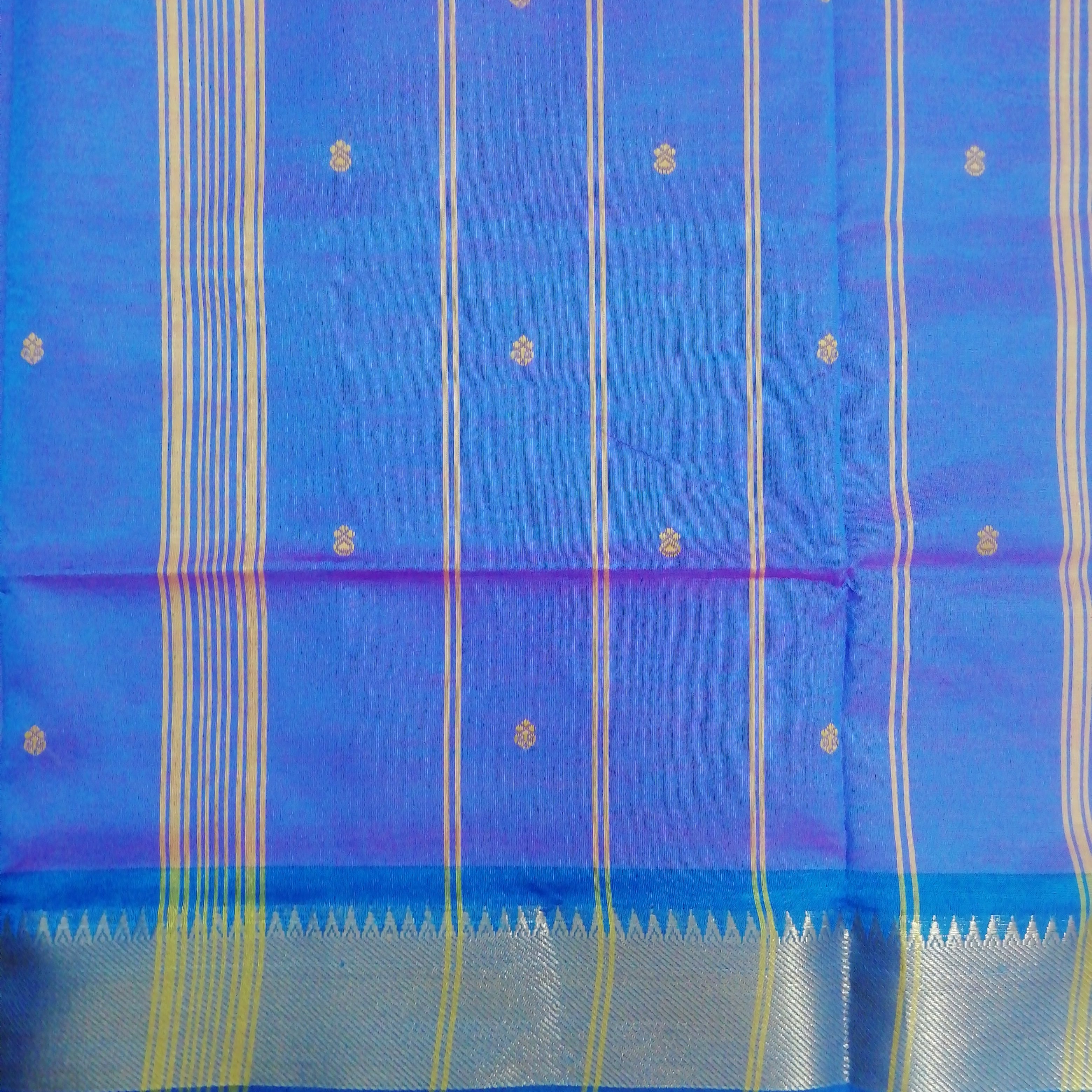 Vaazhainaar Pattu Madisar