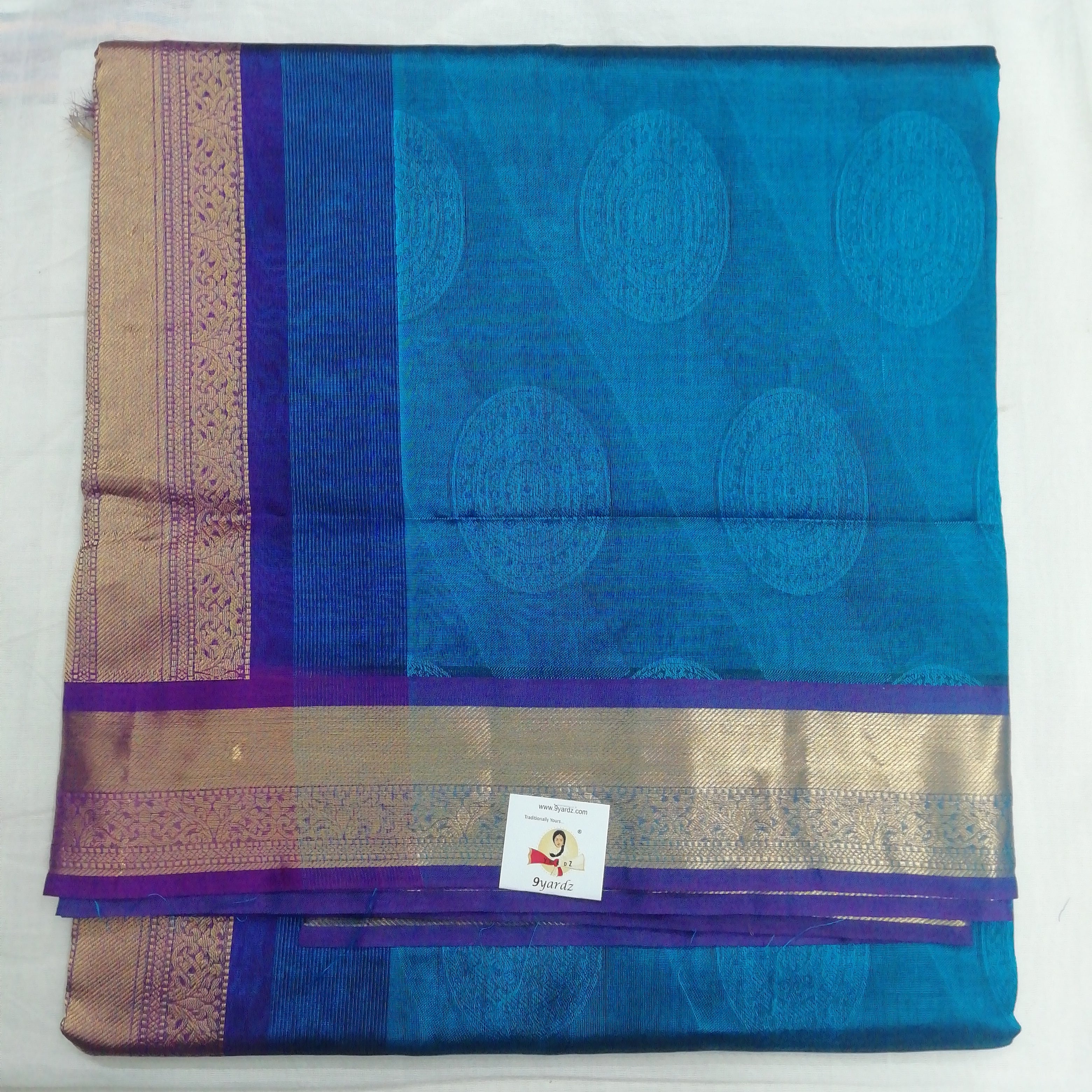 Pure silk cotton- embossed, Reverse Pallu 10 yards madisar