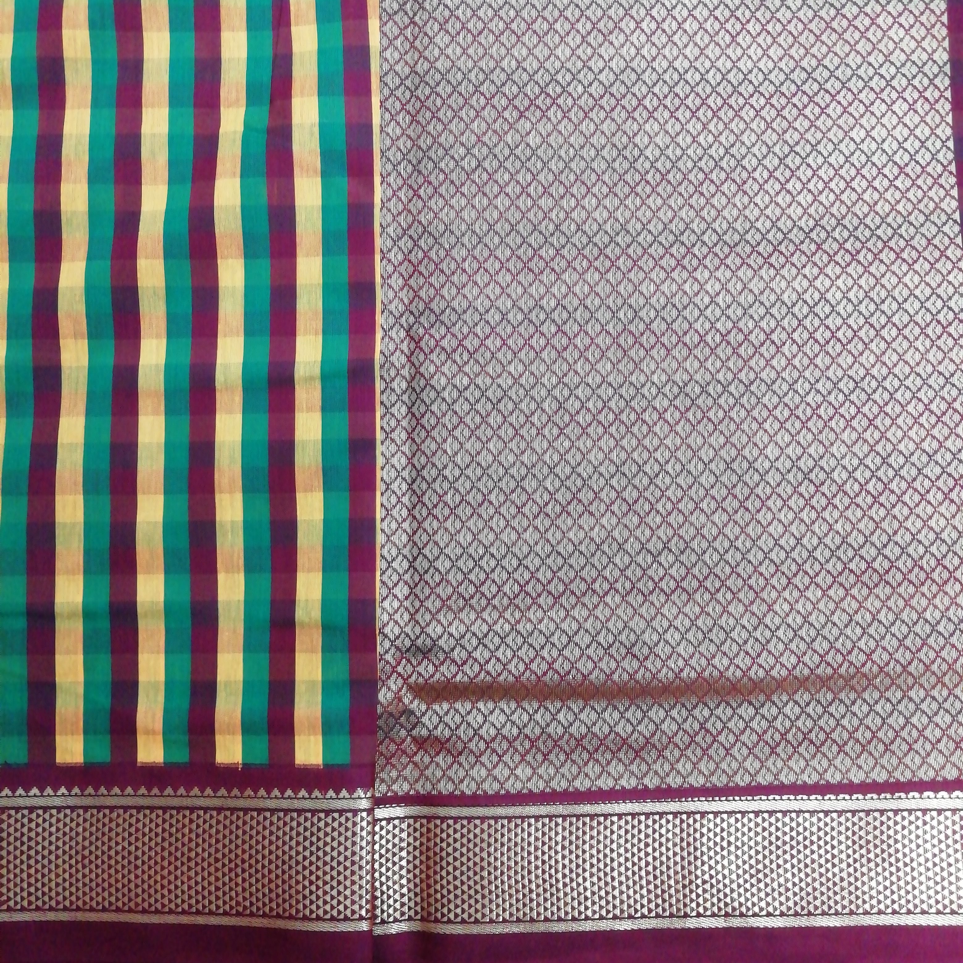 Akshaya cotton Checked 10.25 yards madisar