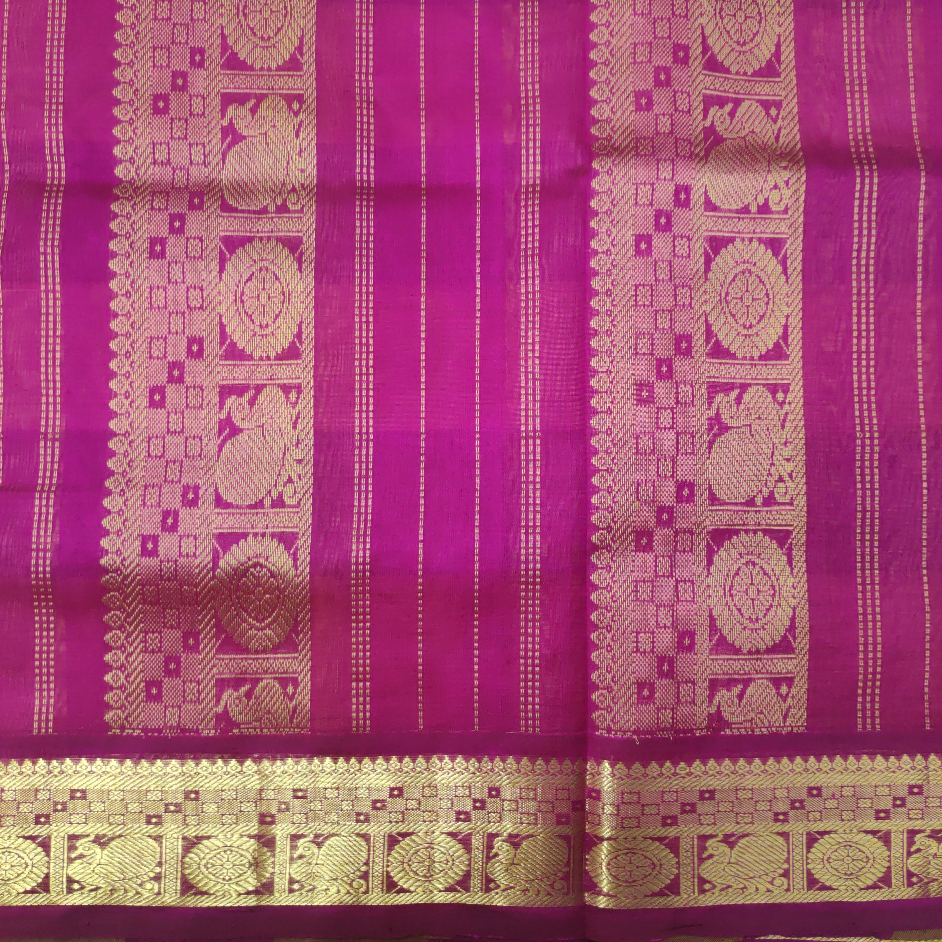 Pure silk cotton- pazhum pazhamum kattam with butta, 10yards (madisar)
