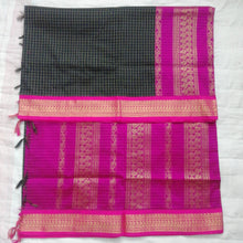 Load image into Gallery viewer, Kalyani cotton Checked 6yardz
