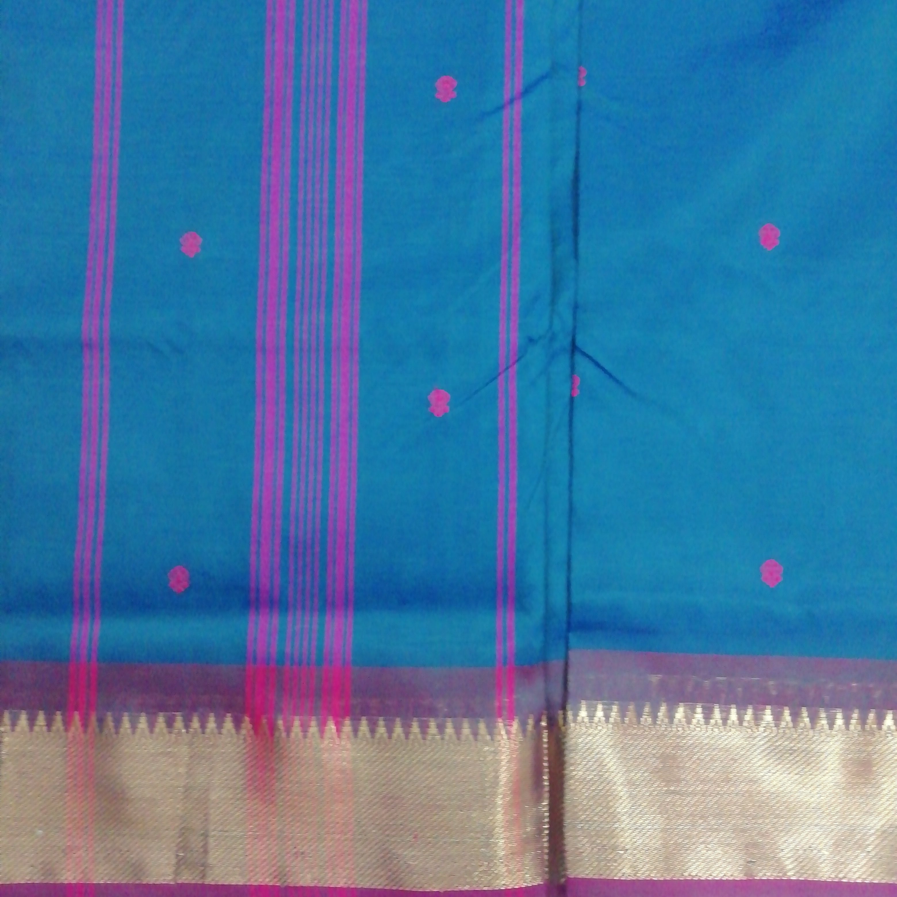 Vaazhainaar Pattu Madisar