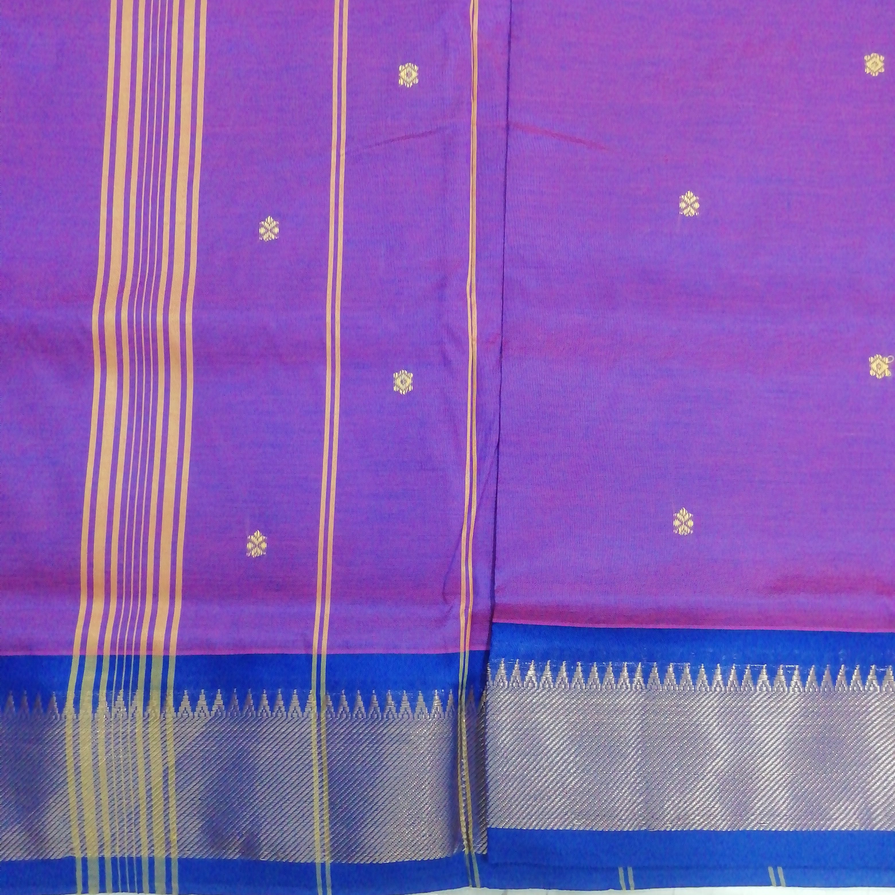 Vaazhainaar Pattu Madisar