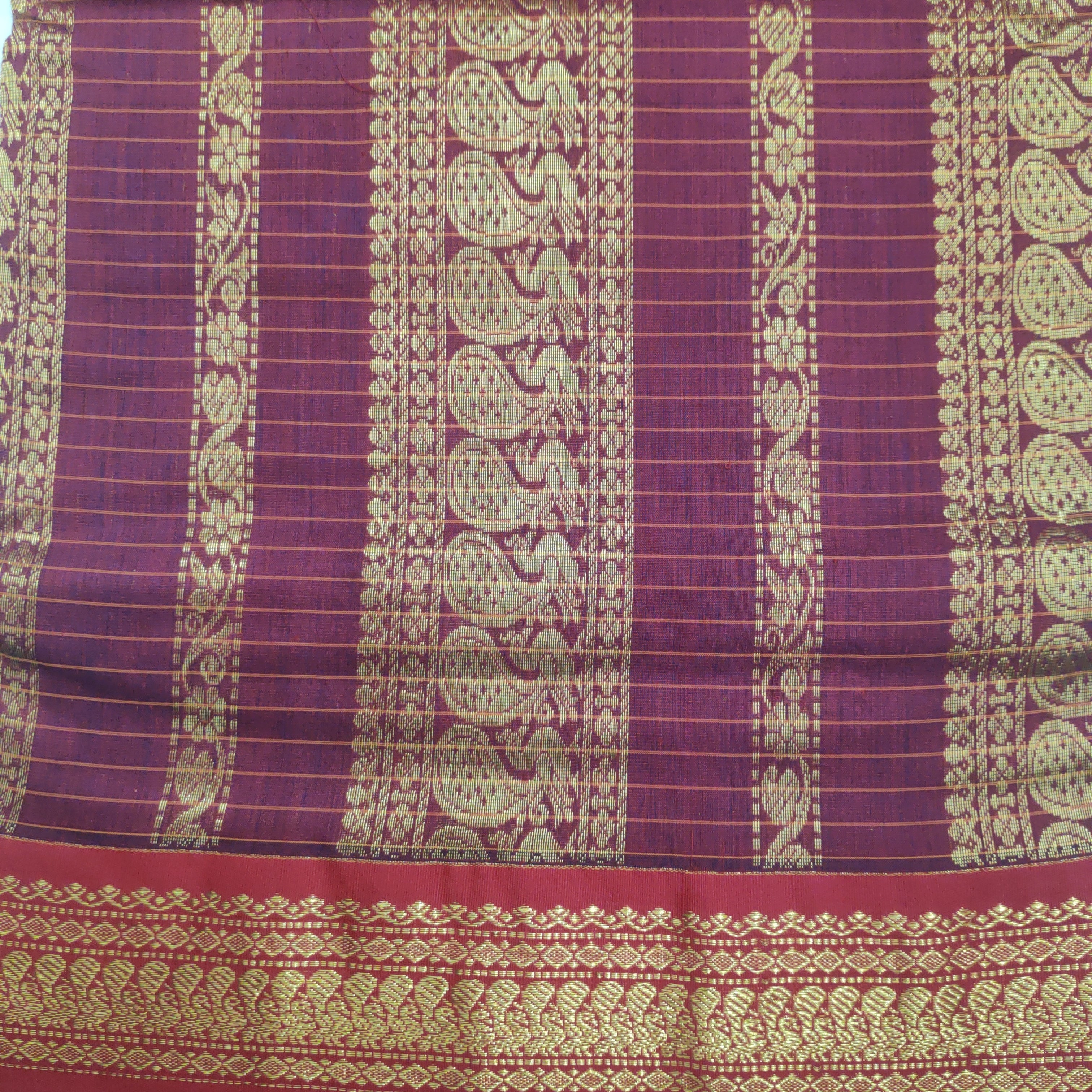 Kalyani Cotton checked  9.5 yards