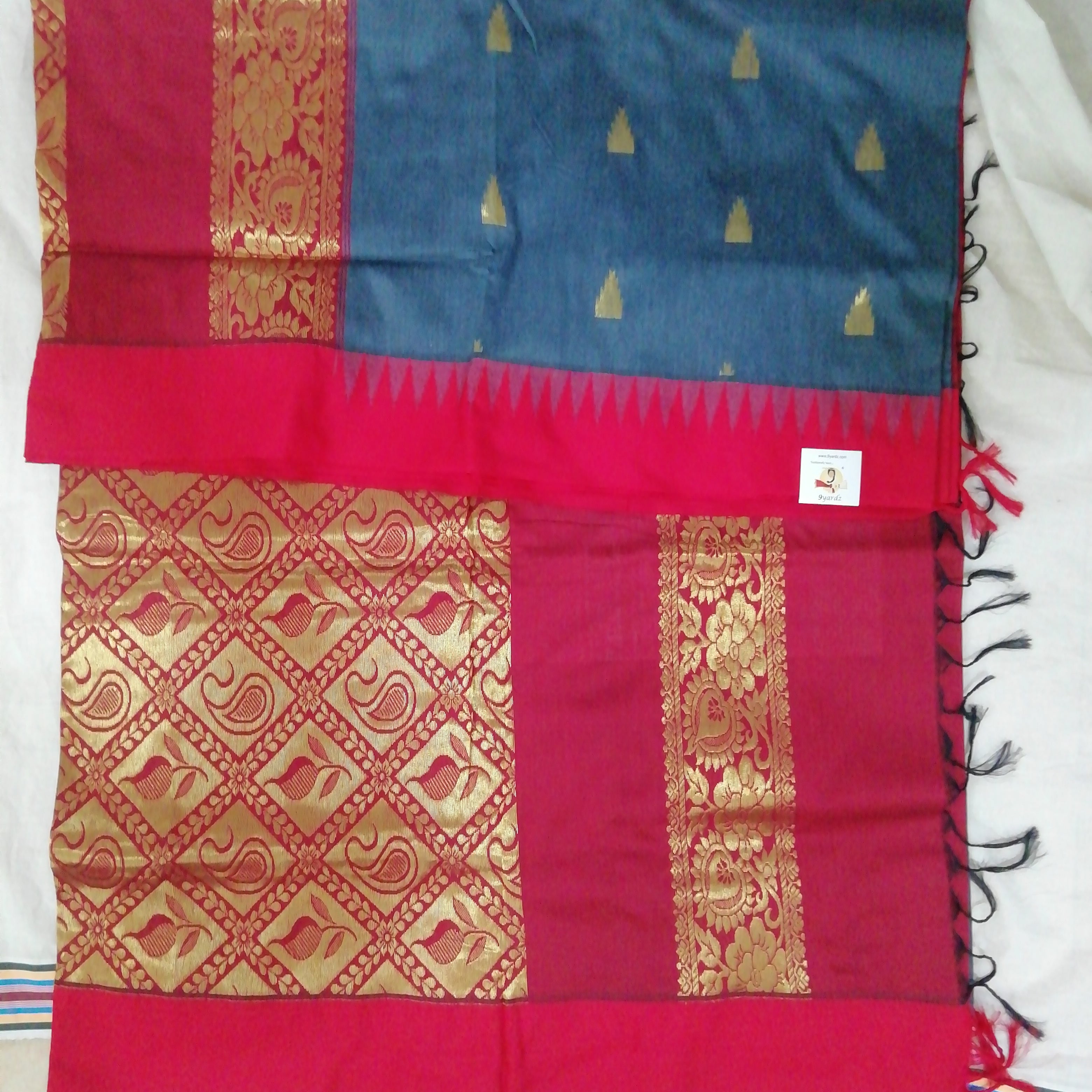 Kalyani cotton Golden zari 6yardz