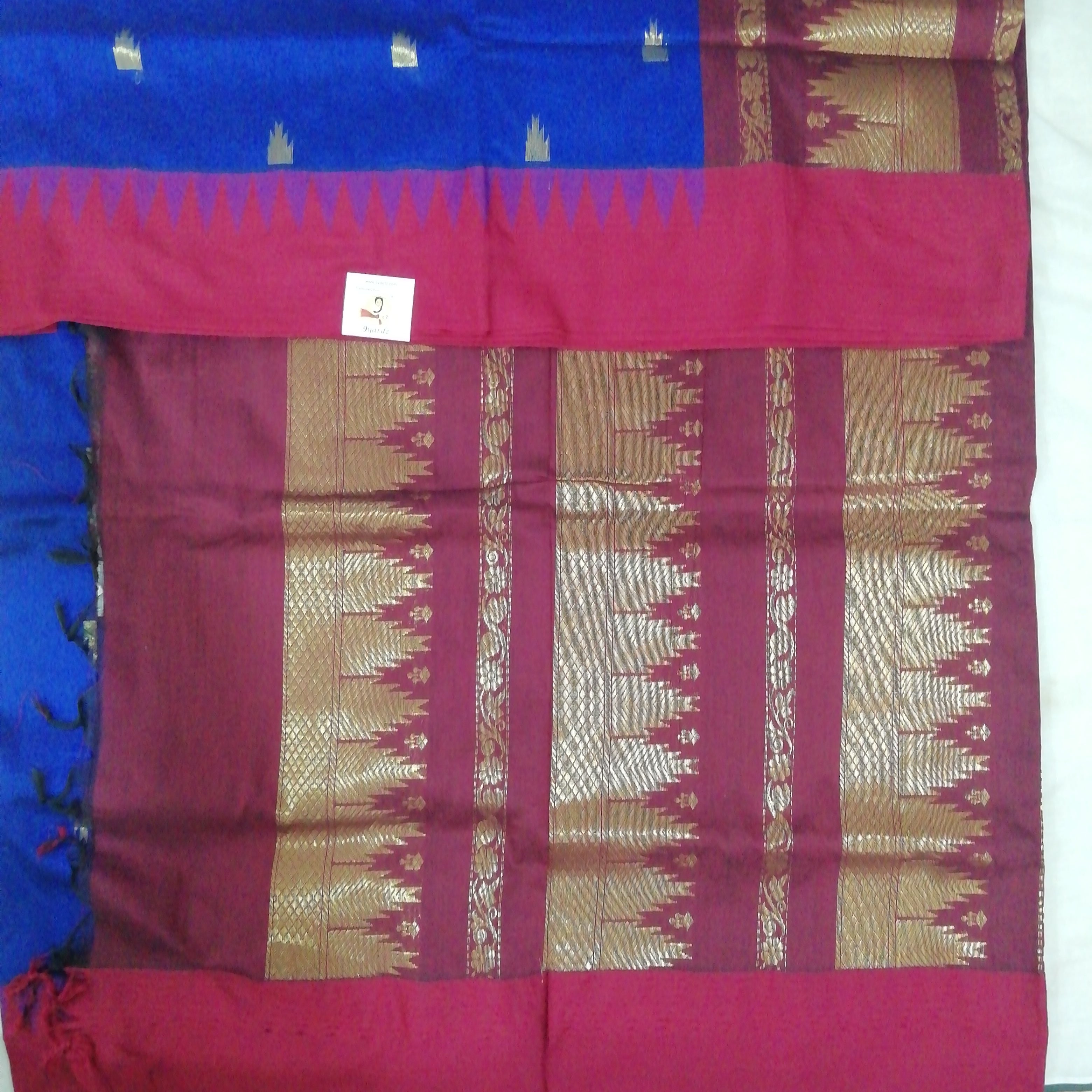 Kalyani cotton Golden zari 6yardz