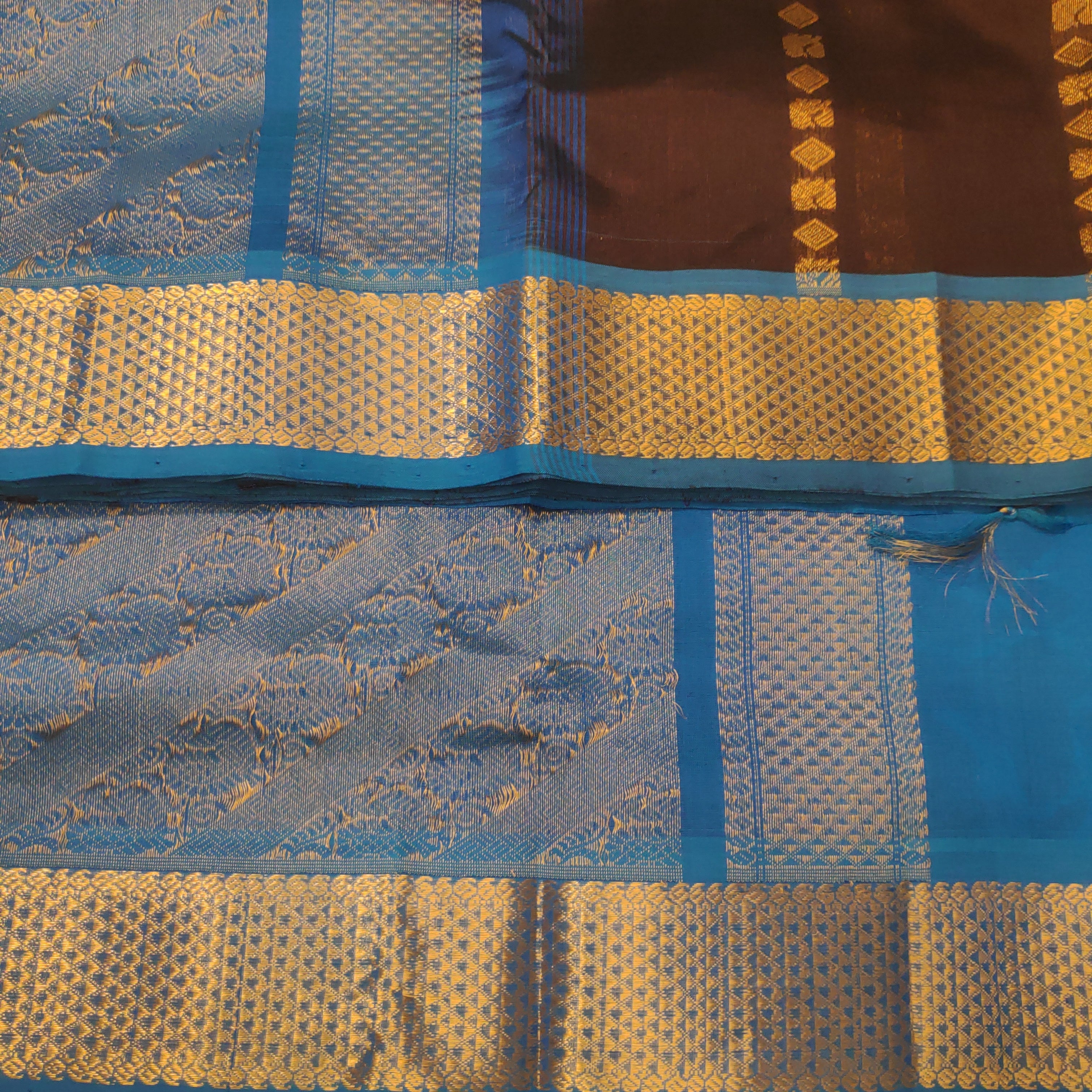 Pure silk cotton- Reverse Pallu- Semi Korvai