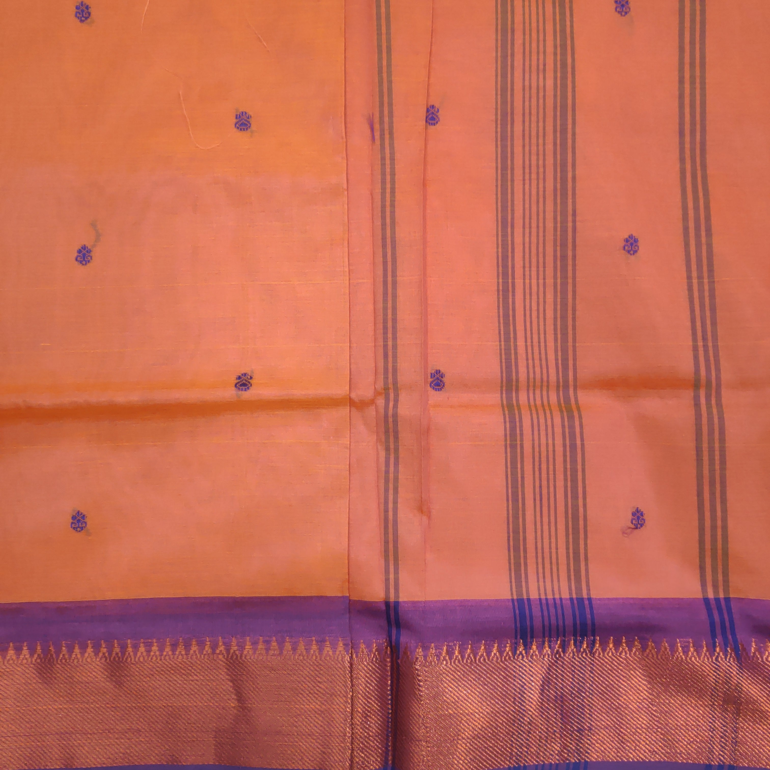 Vaazhainaar Pattu Madisar