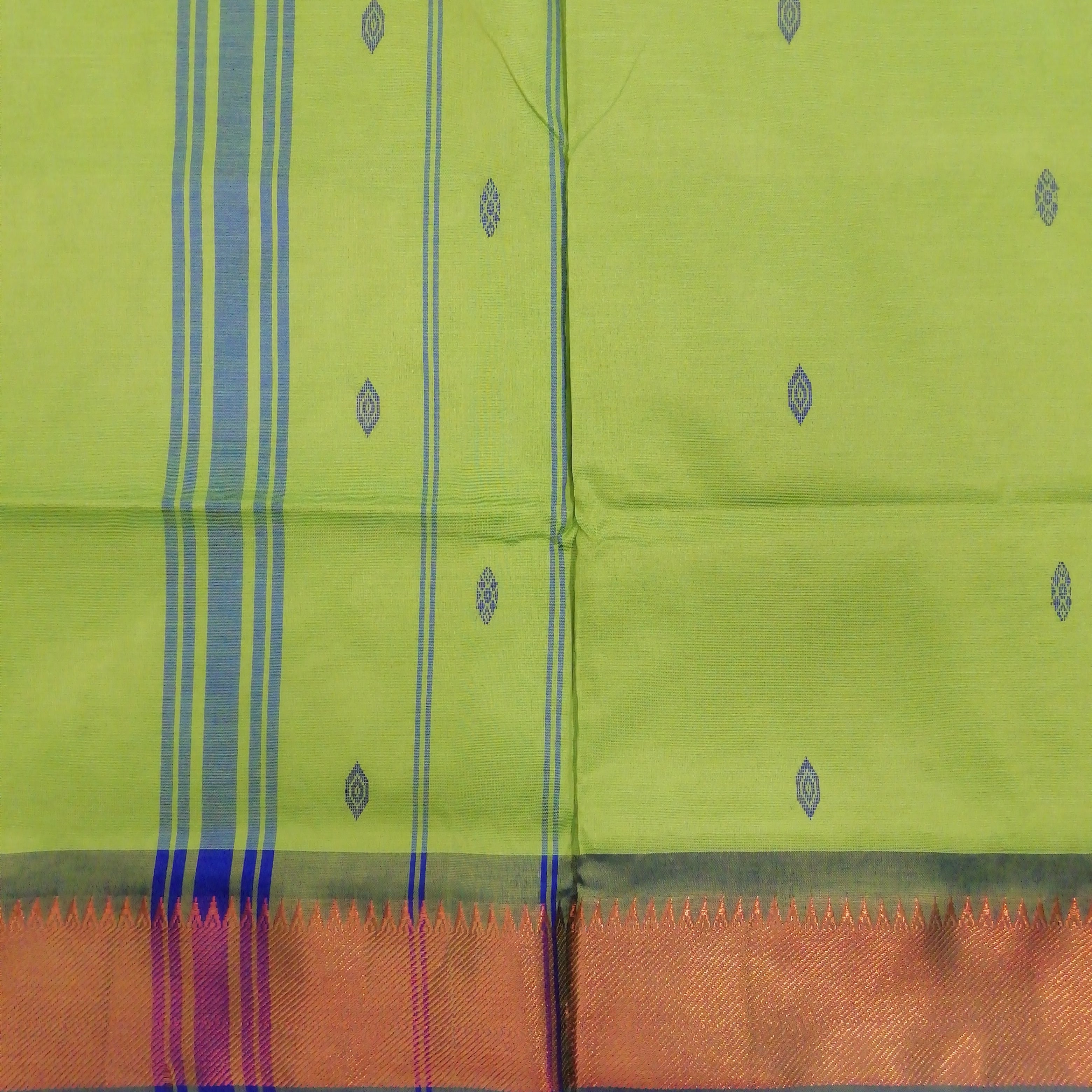 Vaazhainaar Pattu Madisar