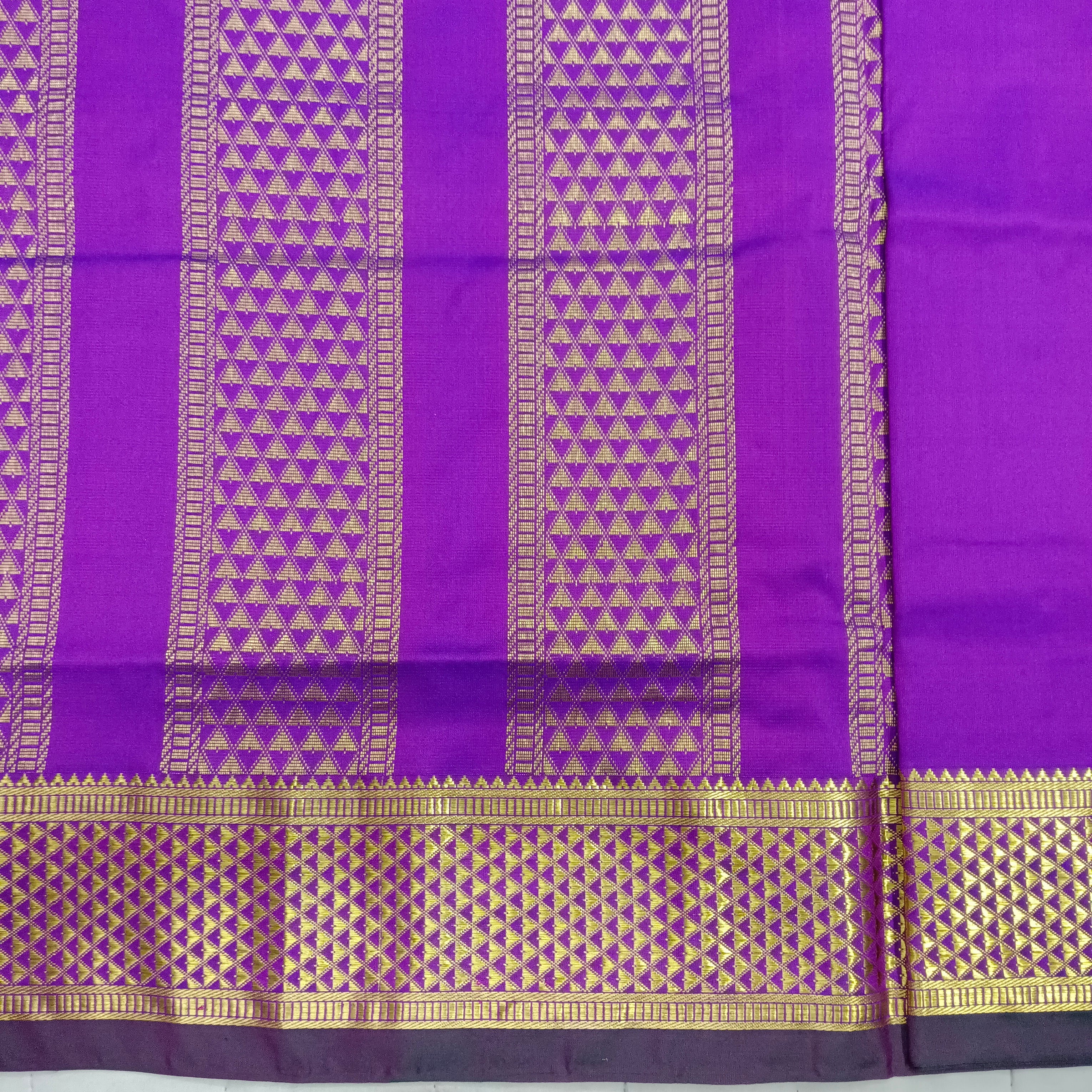 Pure silk 11yardz