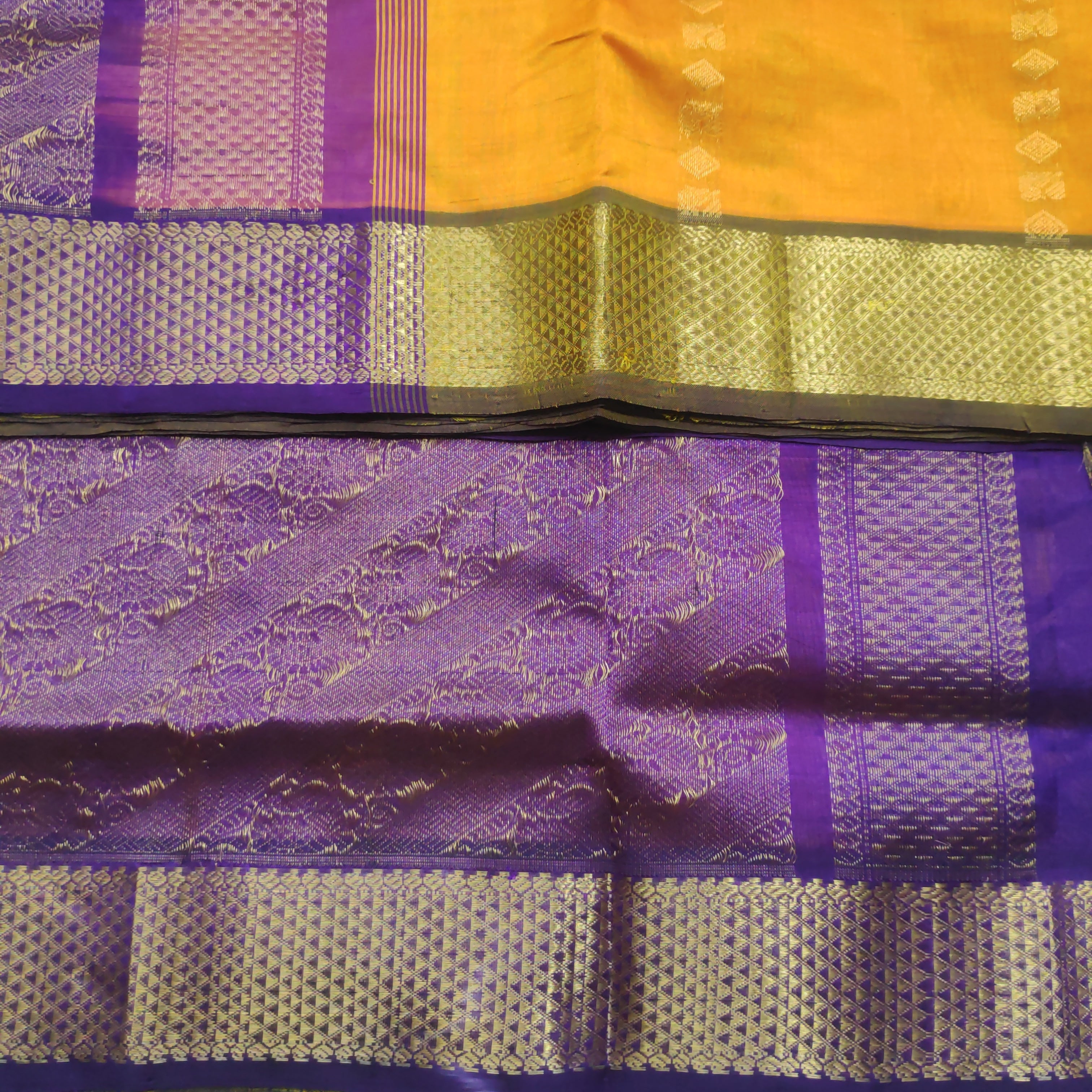 Pure silk cotton- Reverse Pallu- Semi Korvai