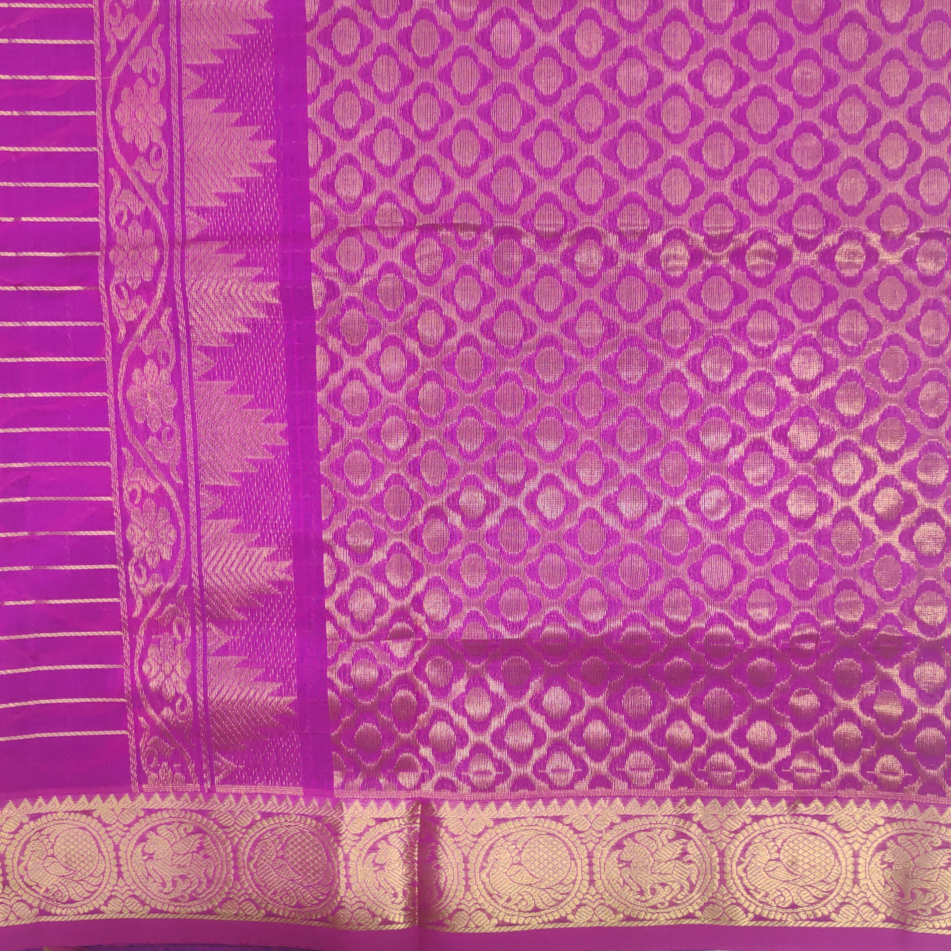 Semi Korvai 10yardz zari checked