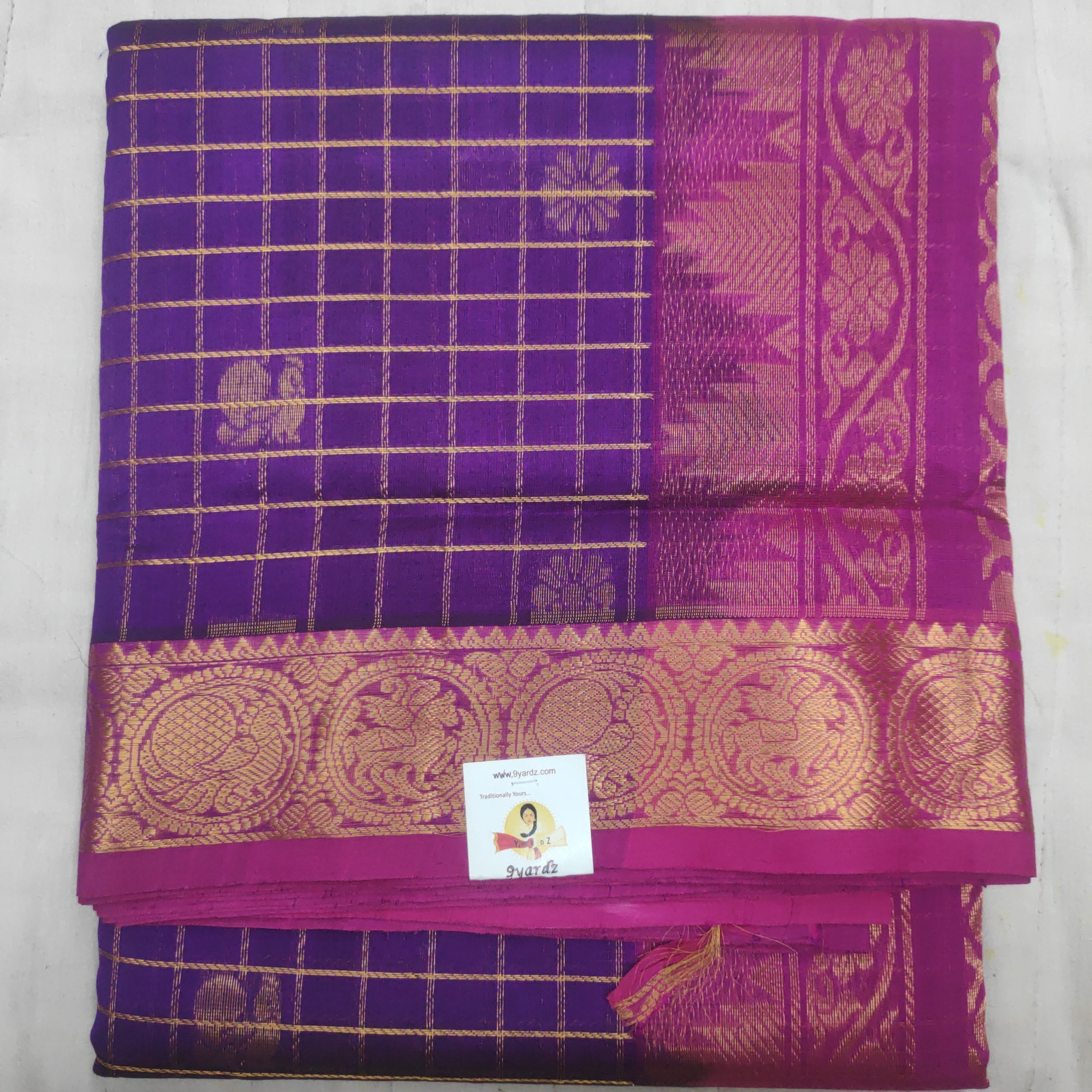 Semi Korvai 10yardz zari checked