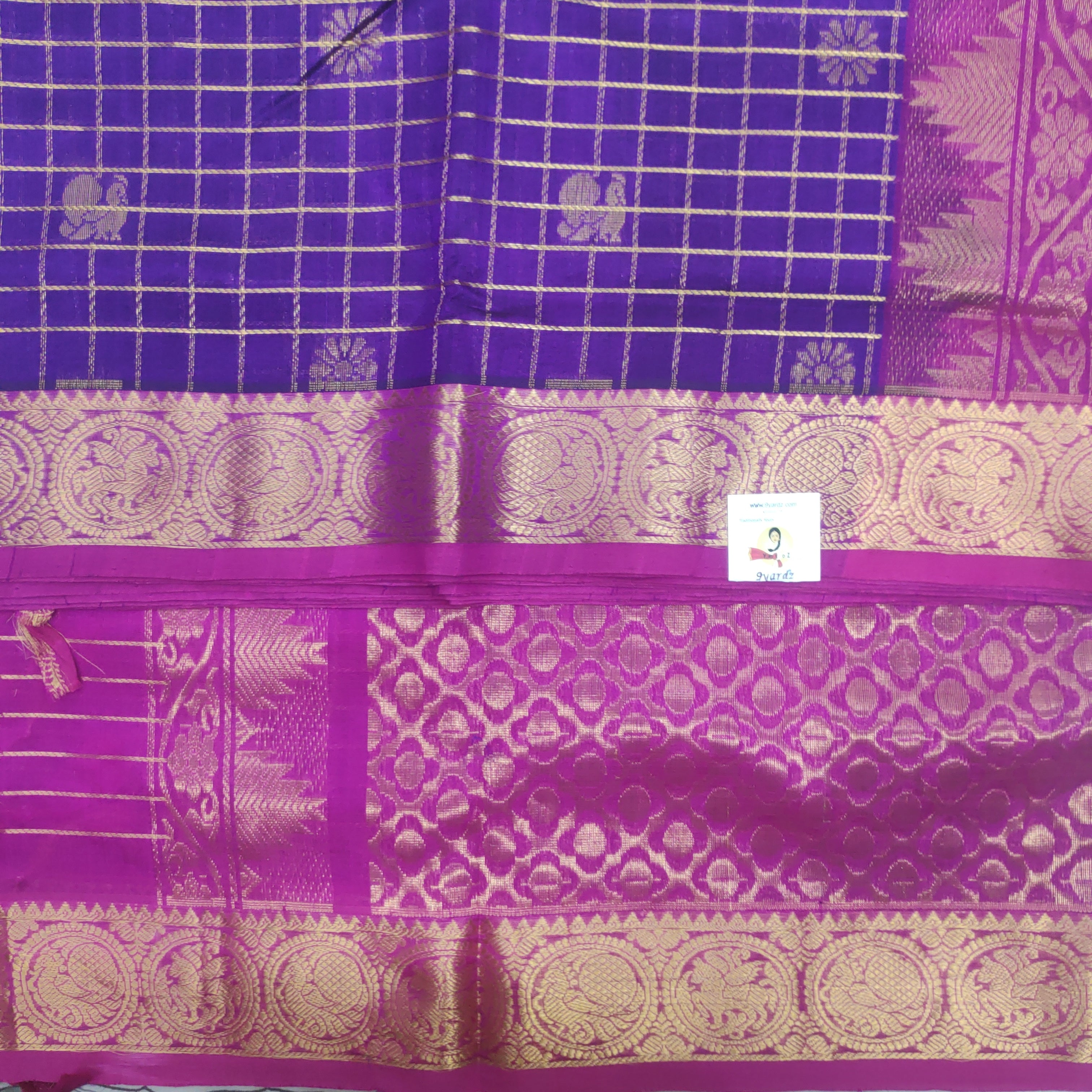 Semi Korvai 10yardz zari checked