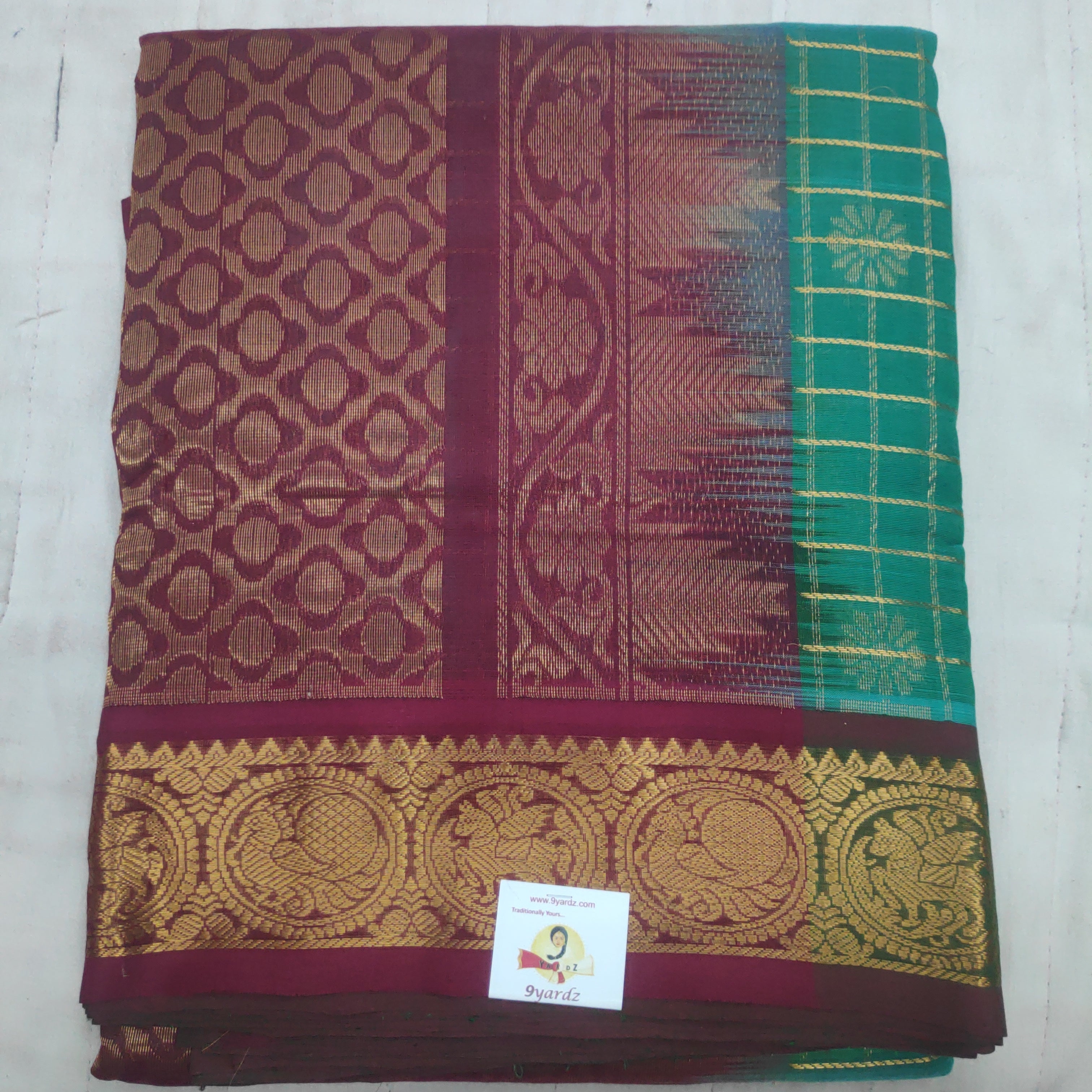 Semi Korvai 10yardz zari checked
