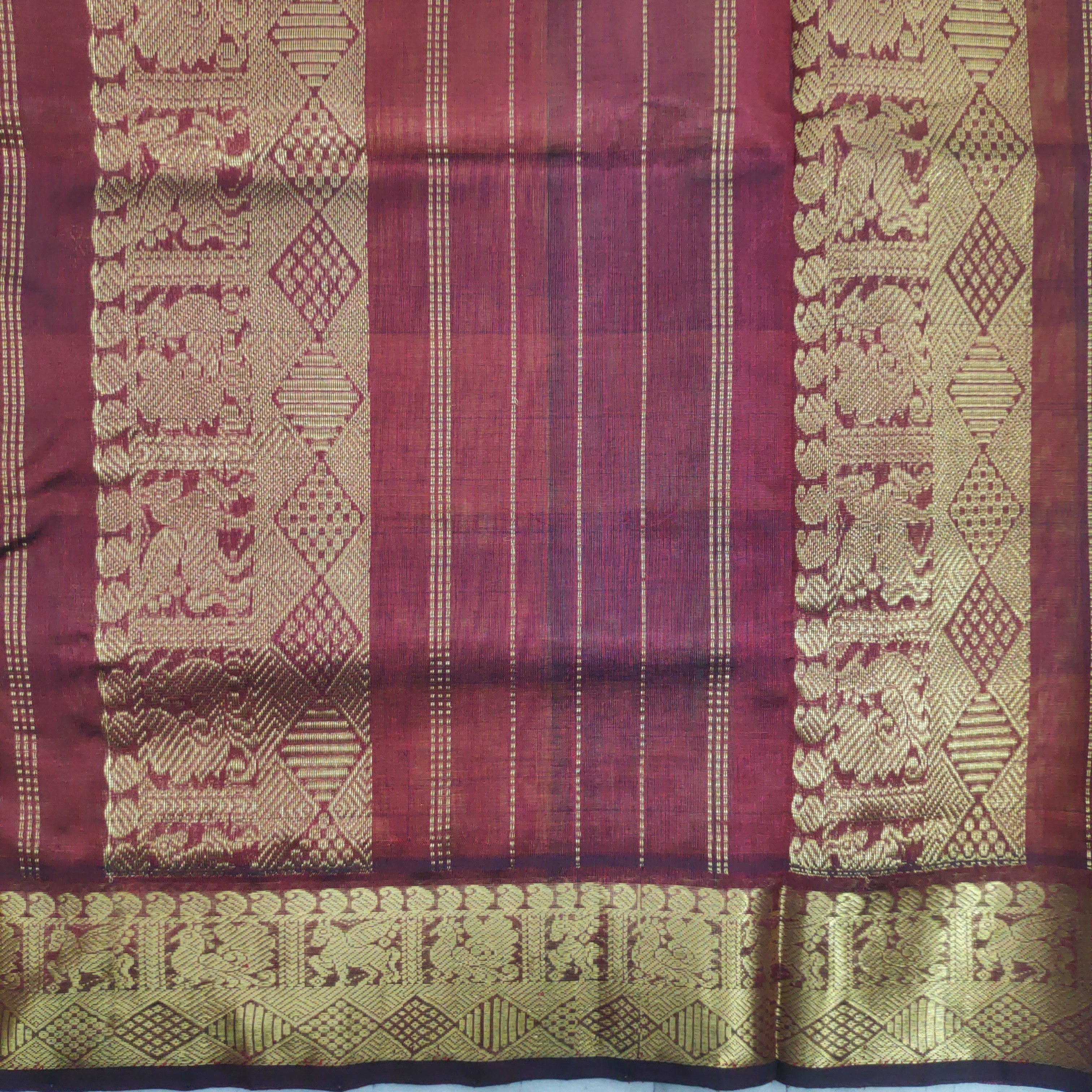 Pure silk cotton- pazhum pazhamum kuttam with butta, 10yards (madisar)