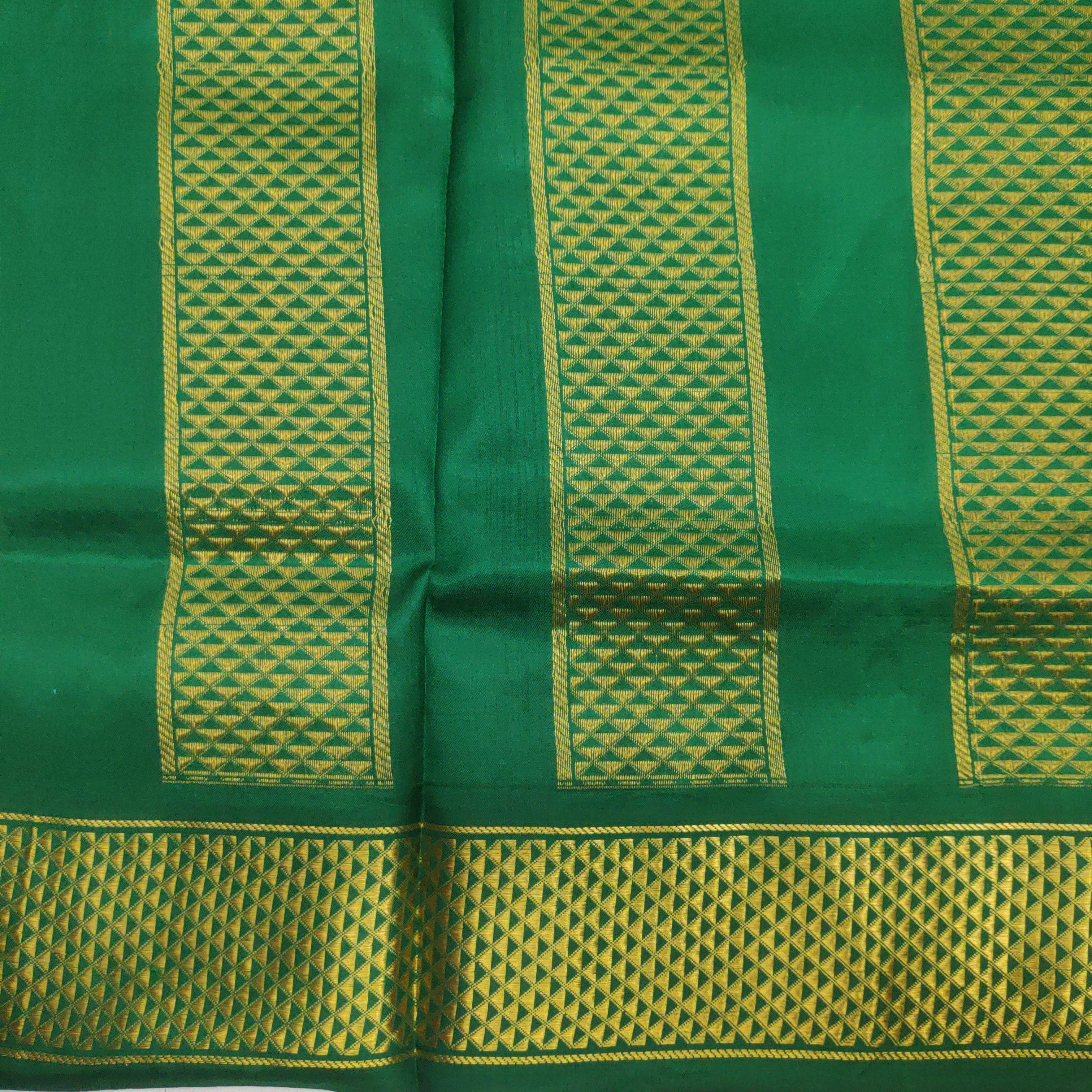 Pure silk 9.5yardz