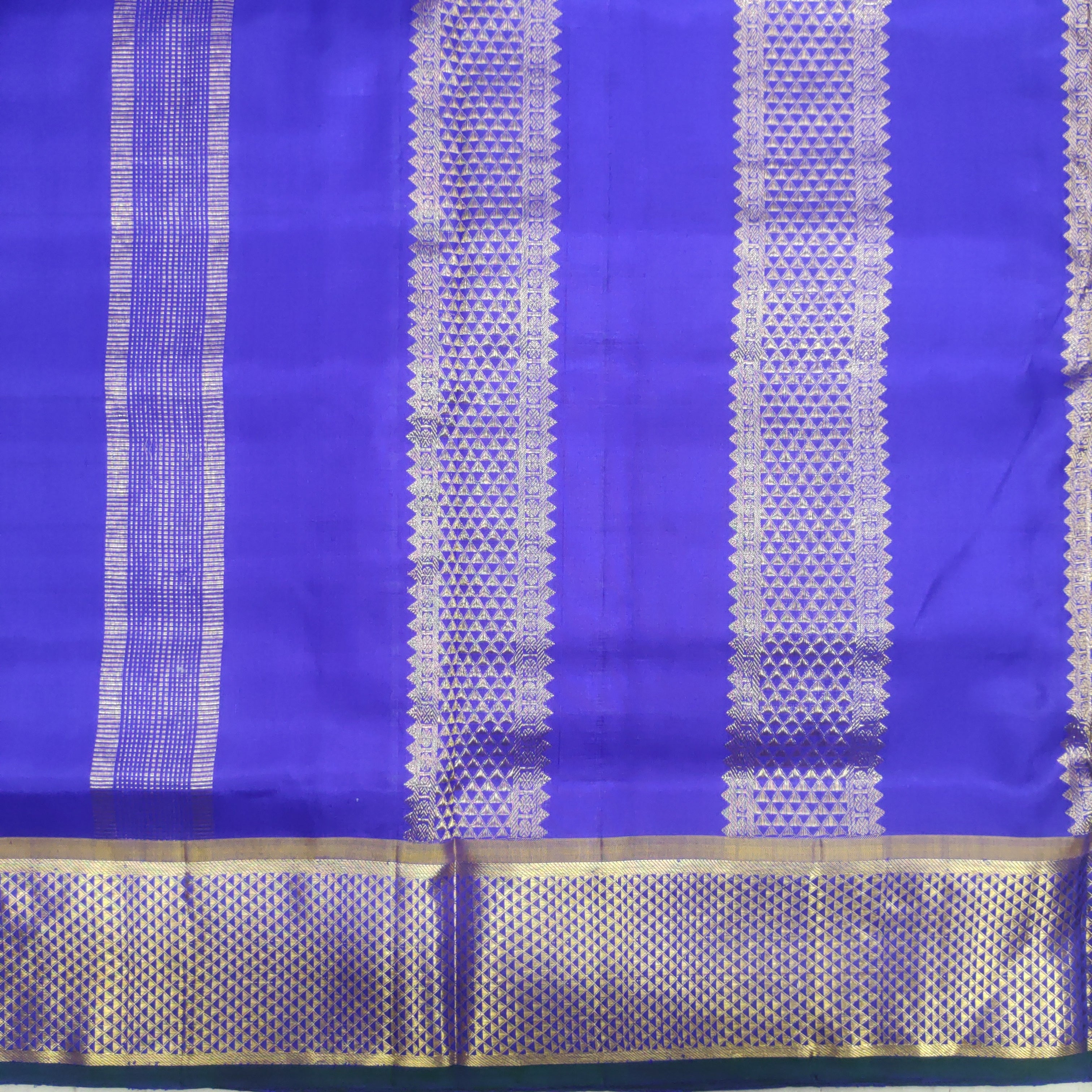 Pure silk 10 yards madisar
