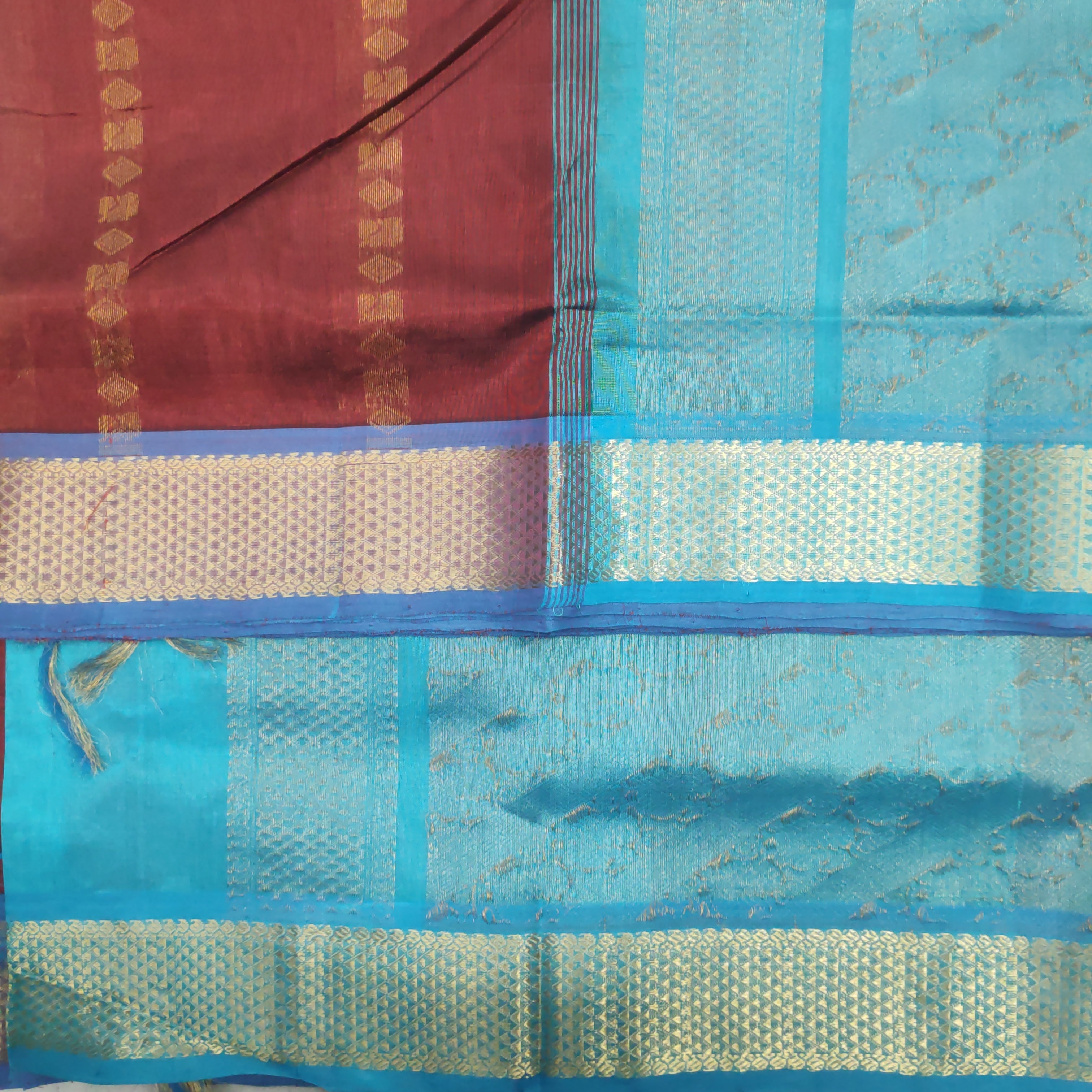Pure silk cotton- Reverse Pallu- Semi Korvai
