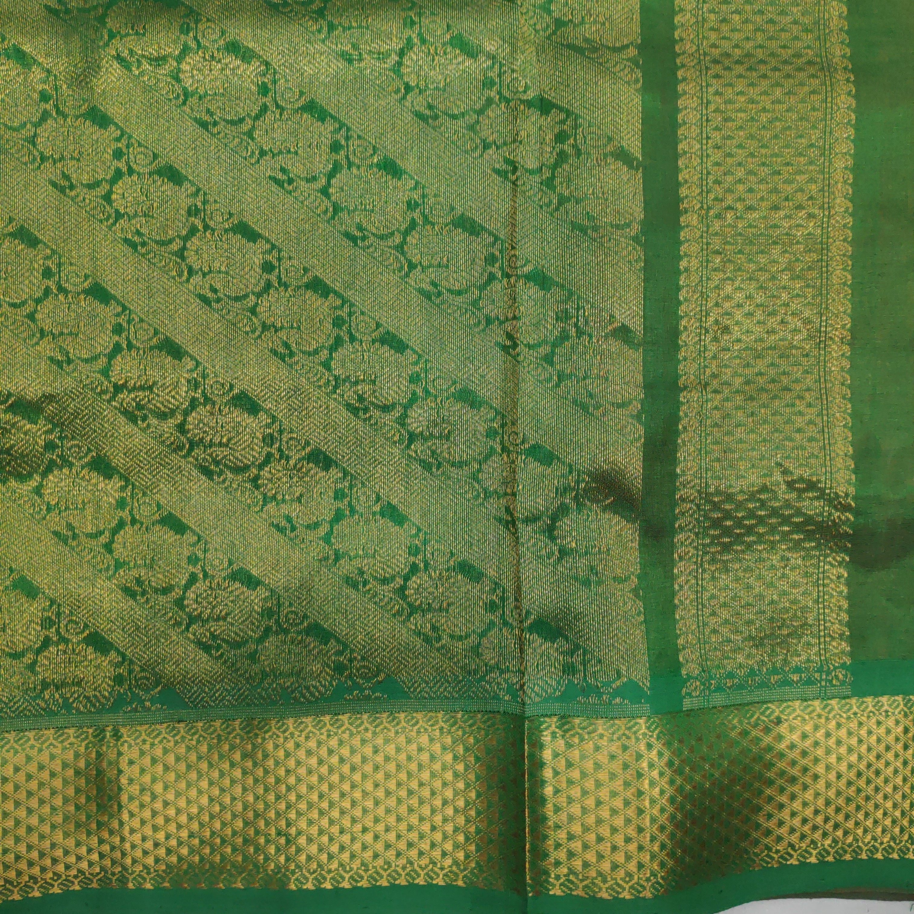 Pure silk cotton- Reverse Pallu- Semi Korvai