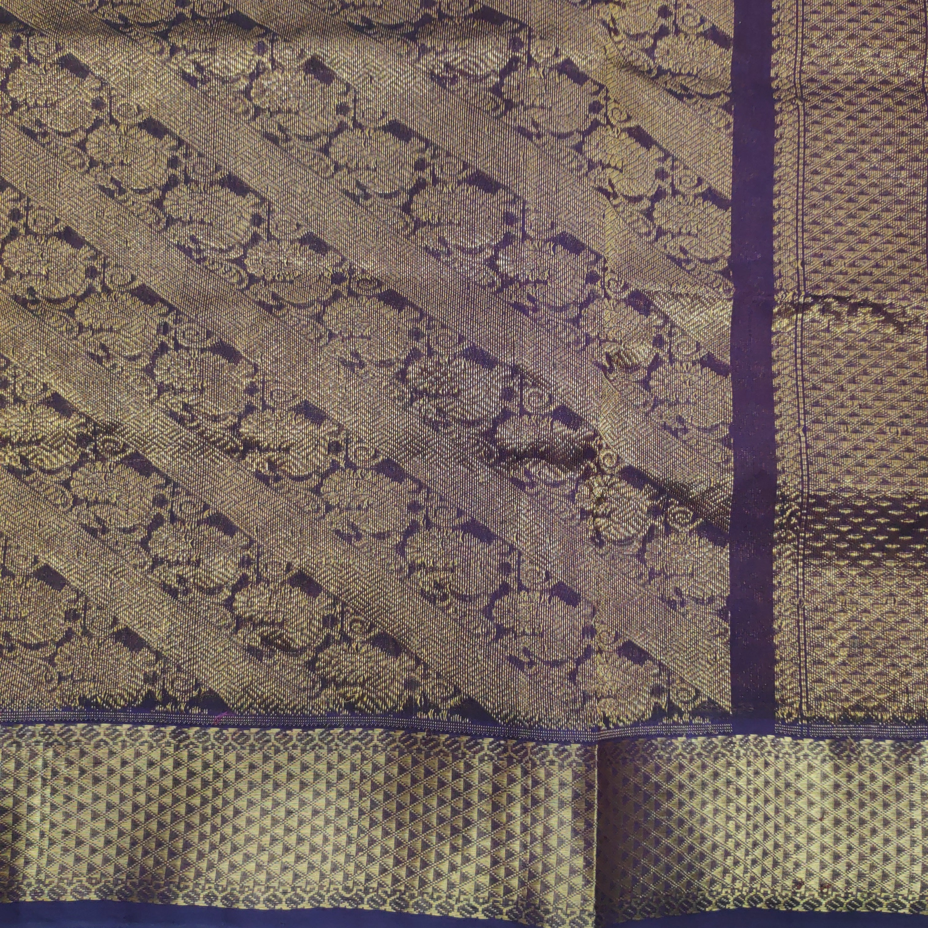 Pure silk cotton- Reverse Pallu- Semi Korvai