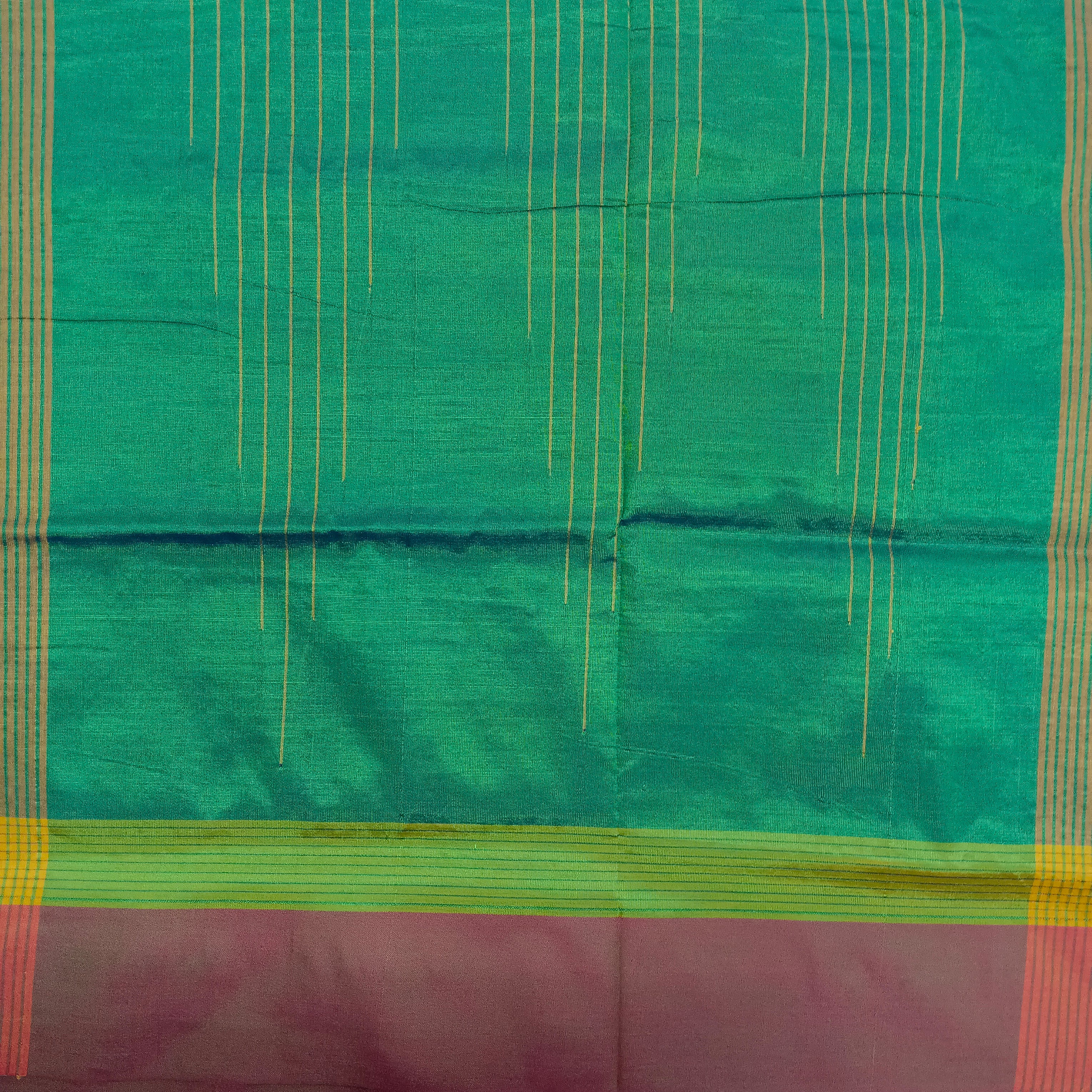 Vaazhainaar pattu 6yard Embossed