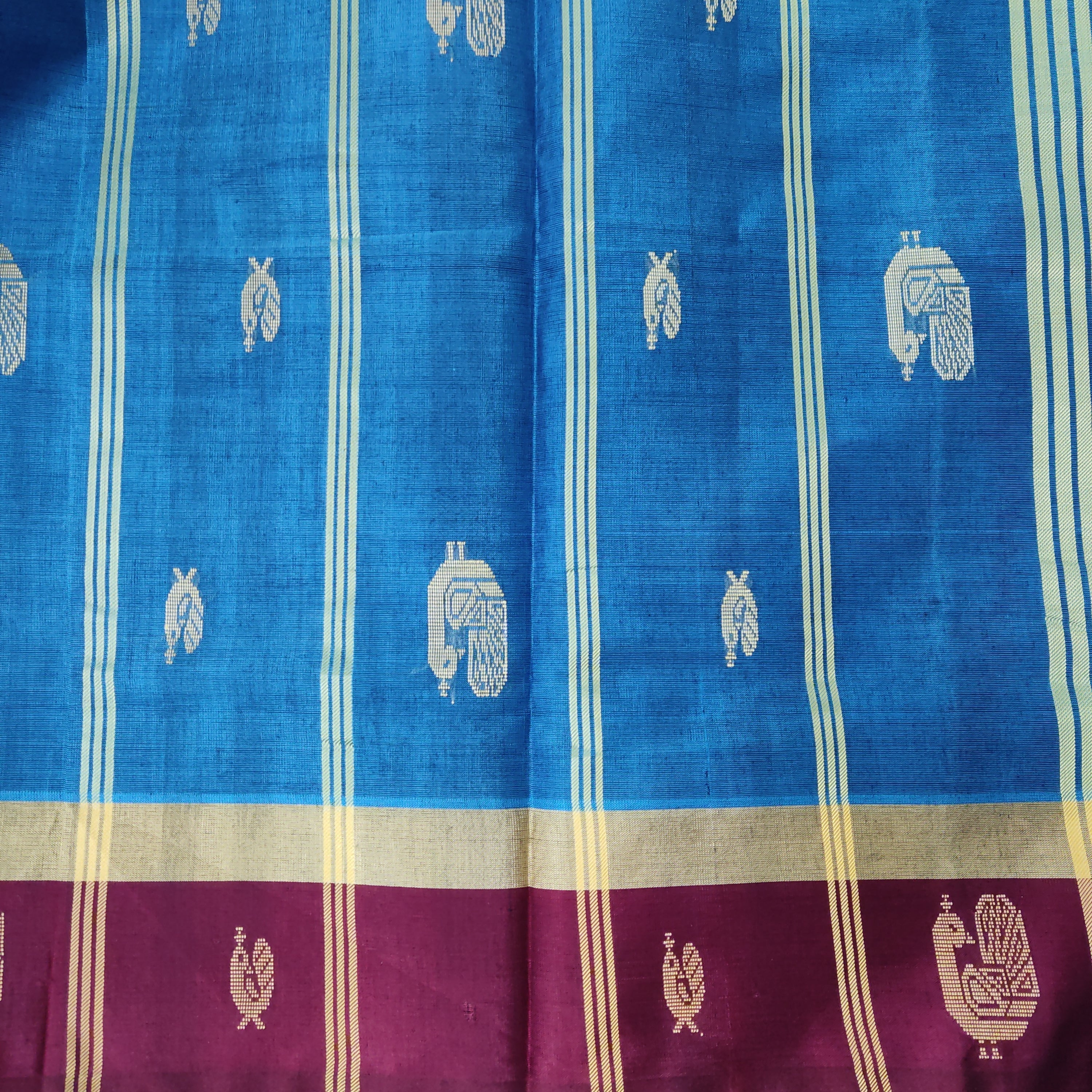 Devendra 10yards Body  Embossed