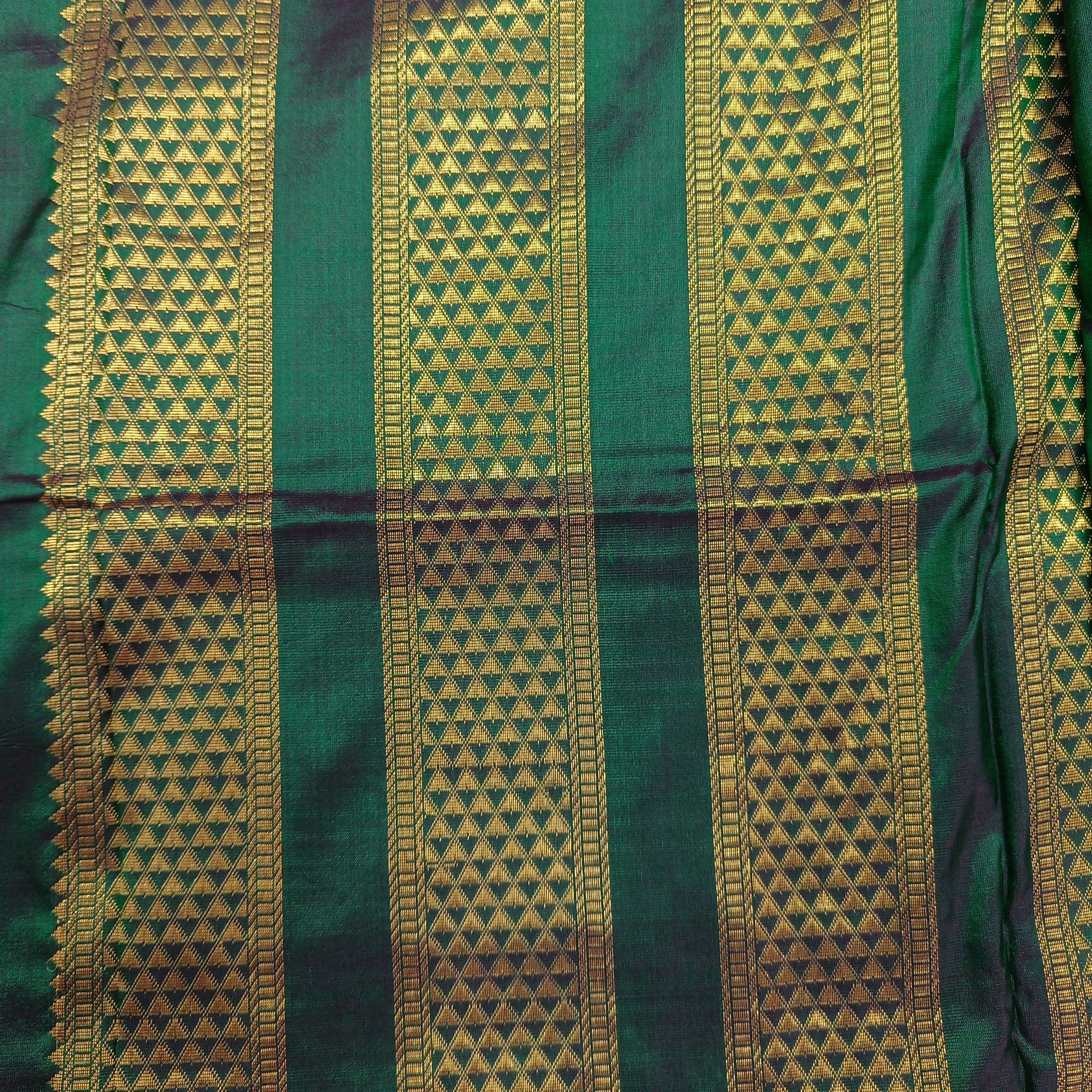 Pure silk 11yardz