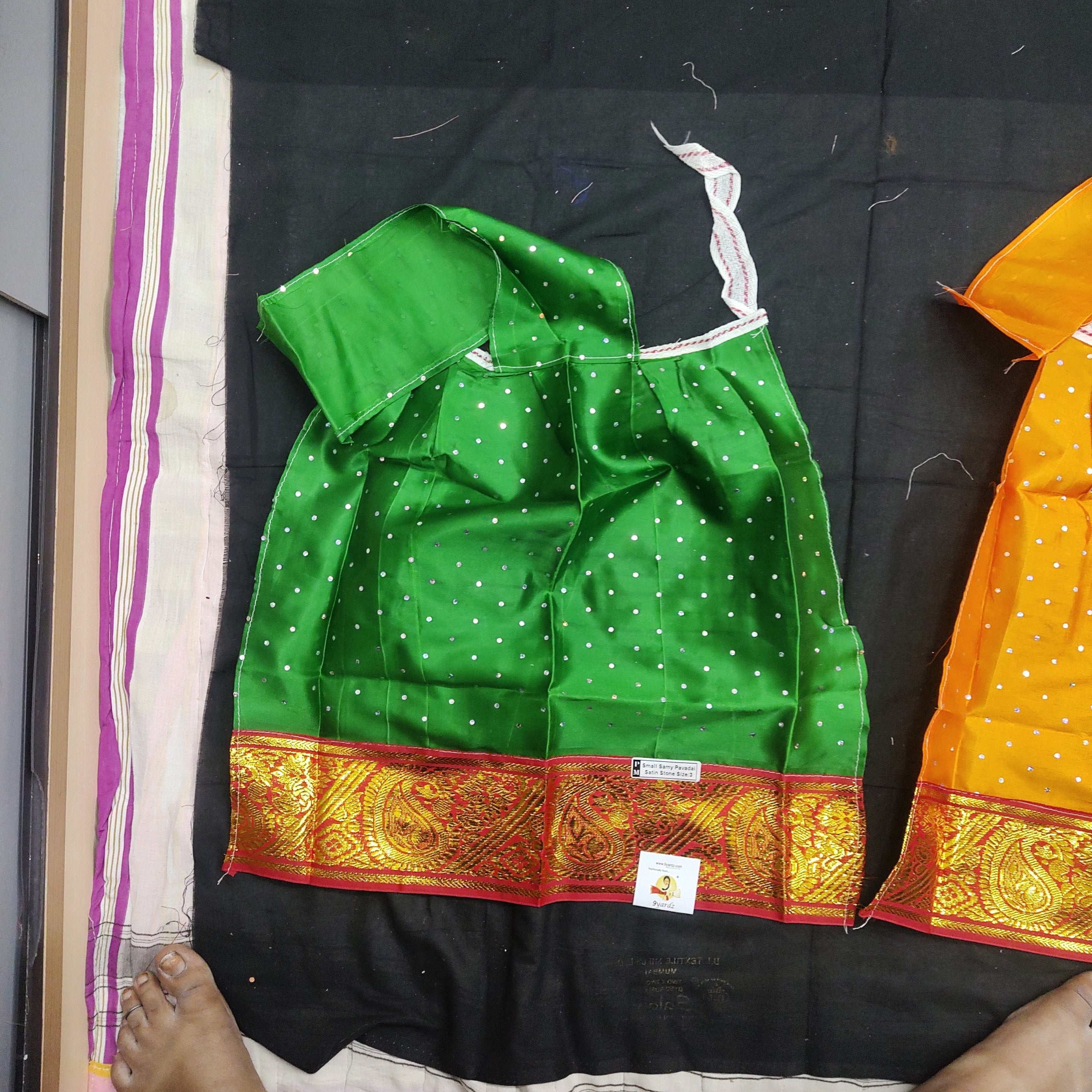 Swamy pavadai