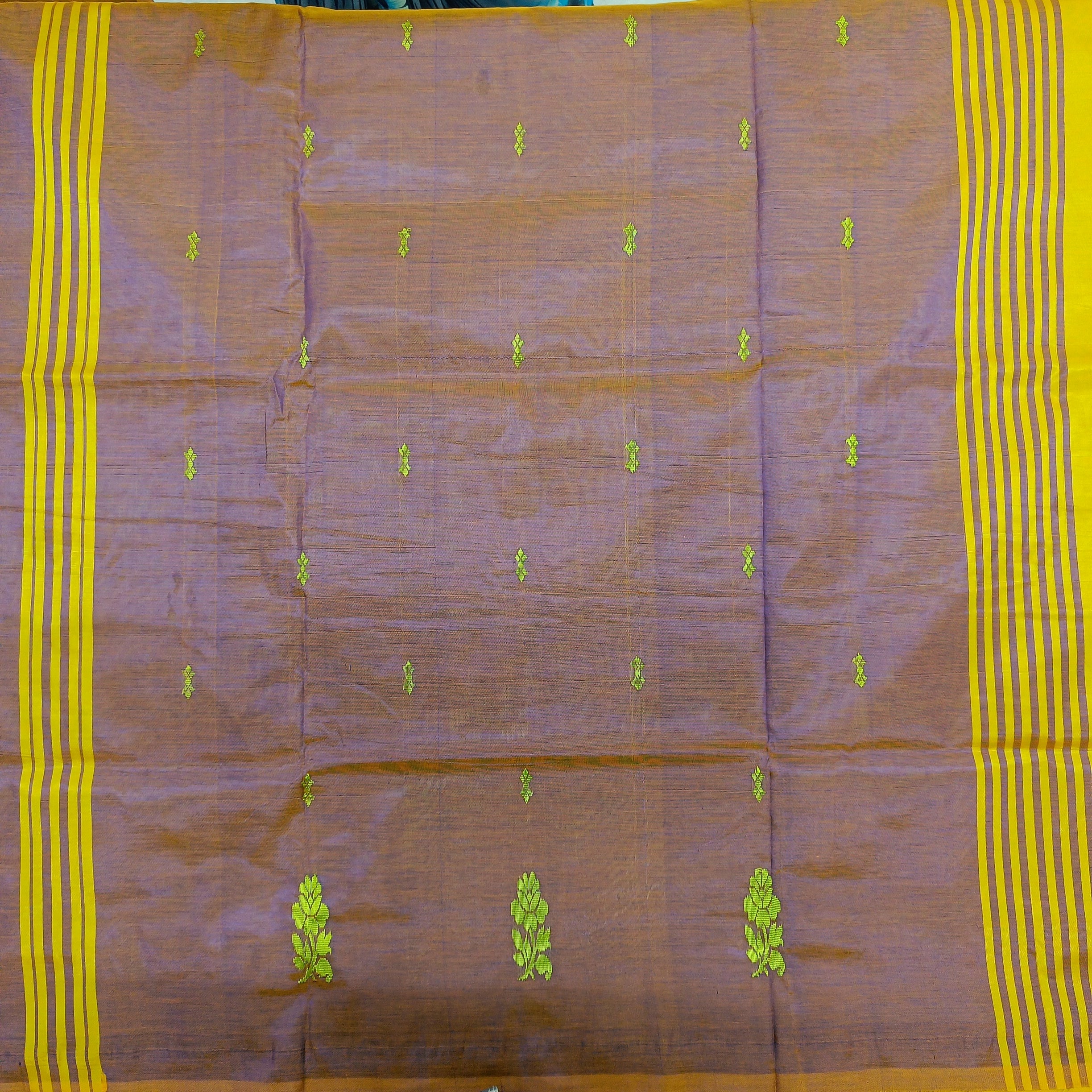 Vaazhainaar Pattu Madisar