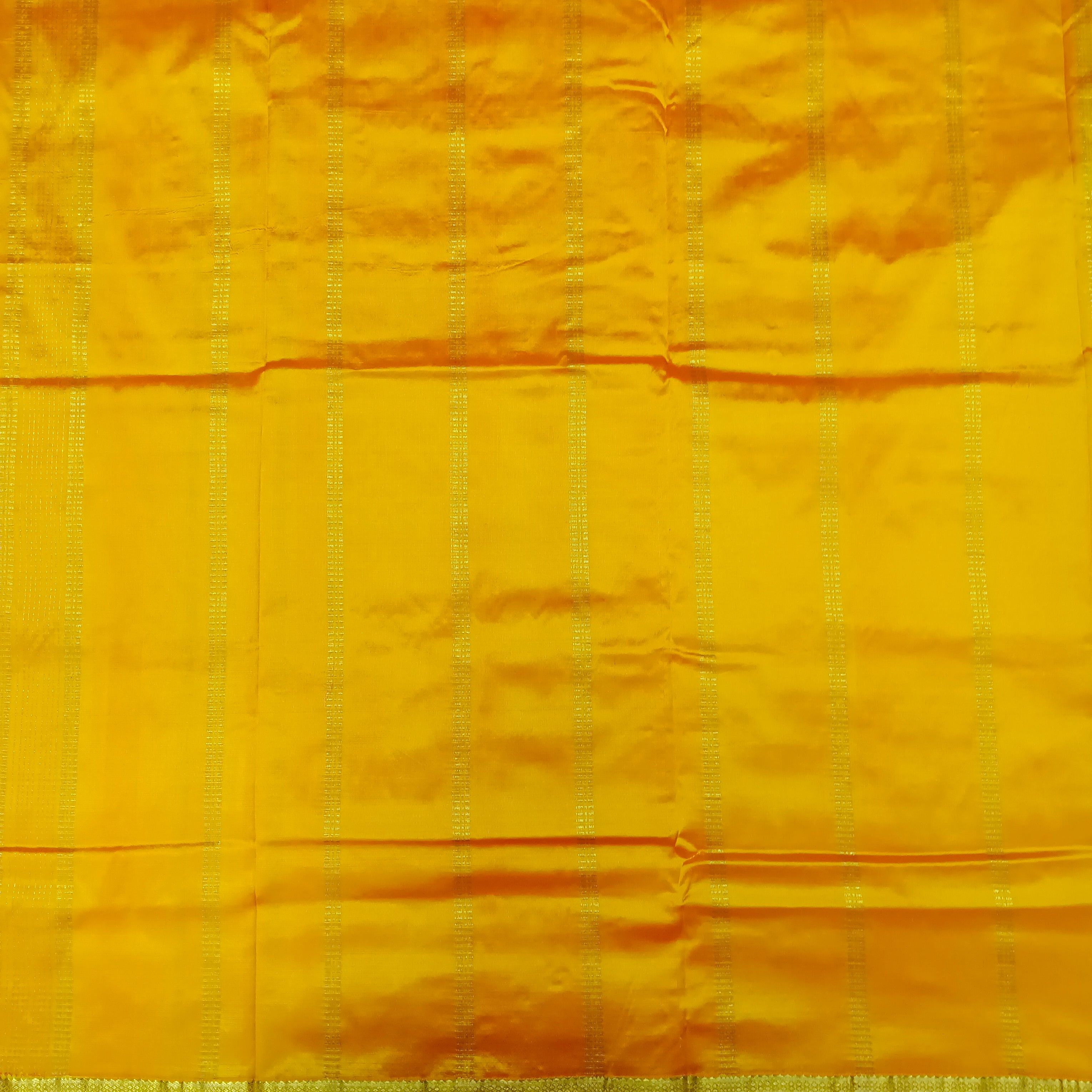Pure silk 9.5 yardz