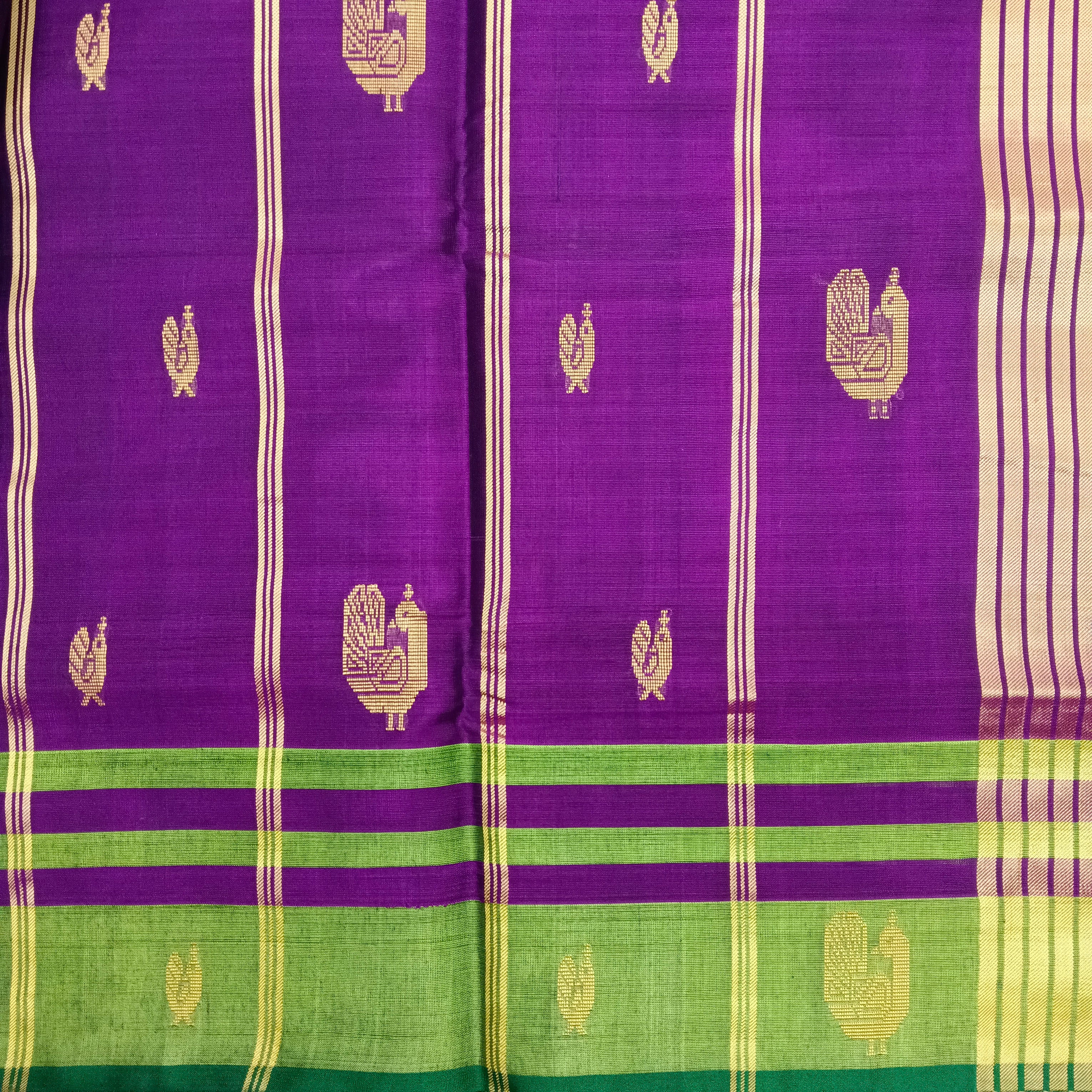 Devendra 10yards Body  Embossed