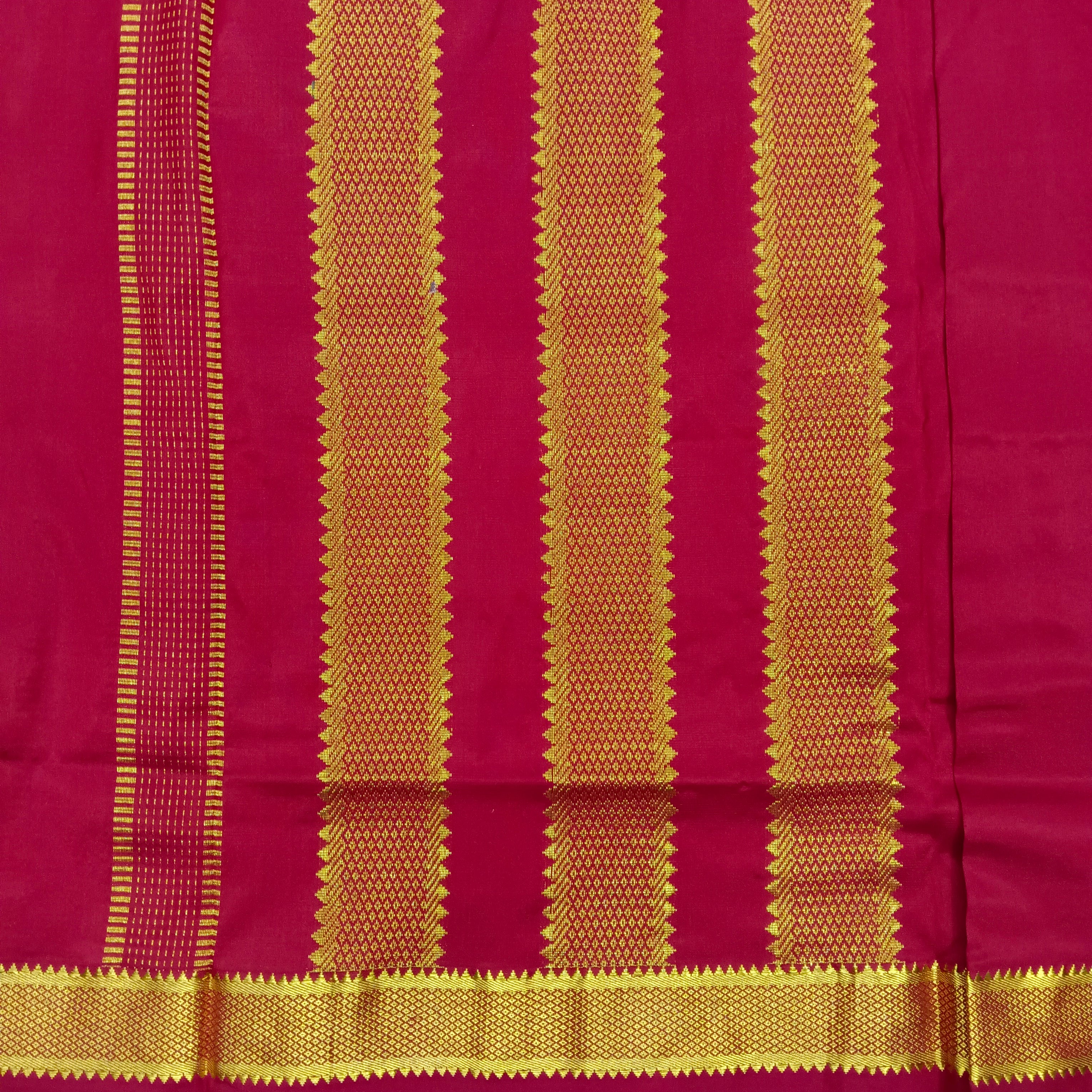 Pure silk 9.5yardz Muhurtham saree