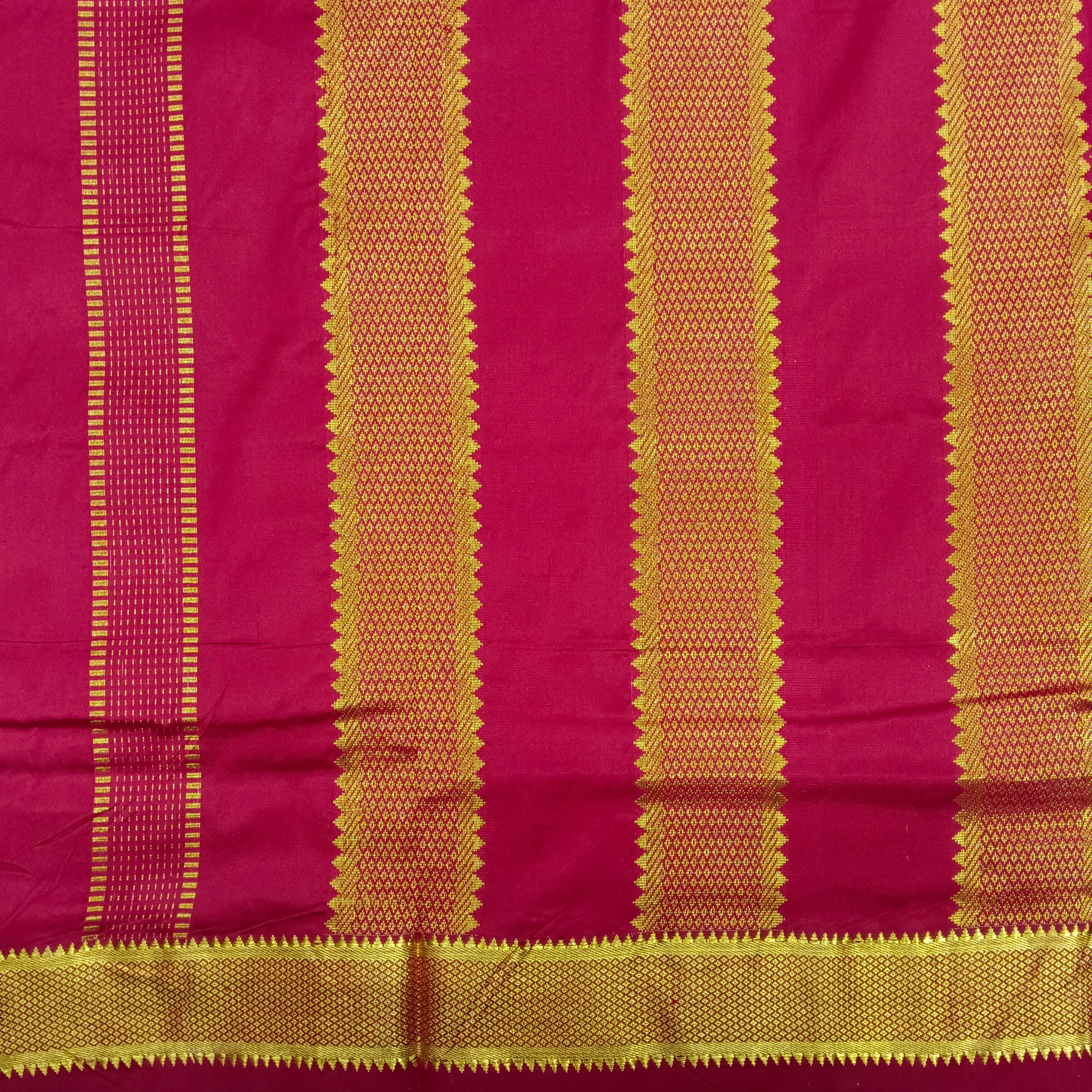 Pure silk 9.5yardz Muhurtham saree