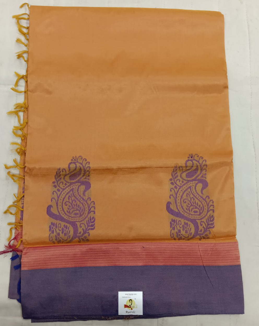 Vaazhainaar pattu 6yard Embossed