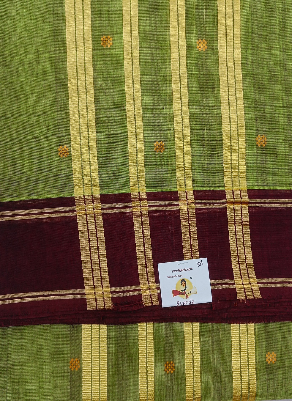 Devendra  Plain with butta 10 yards