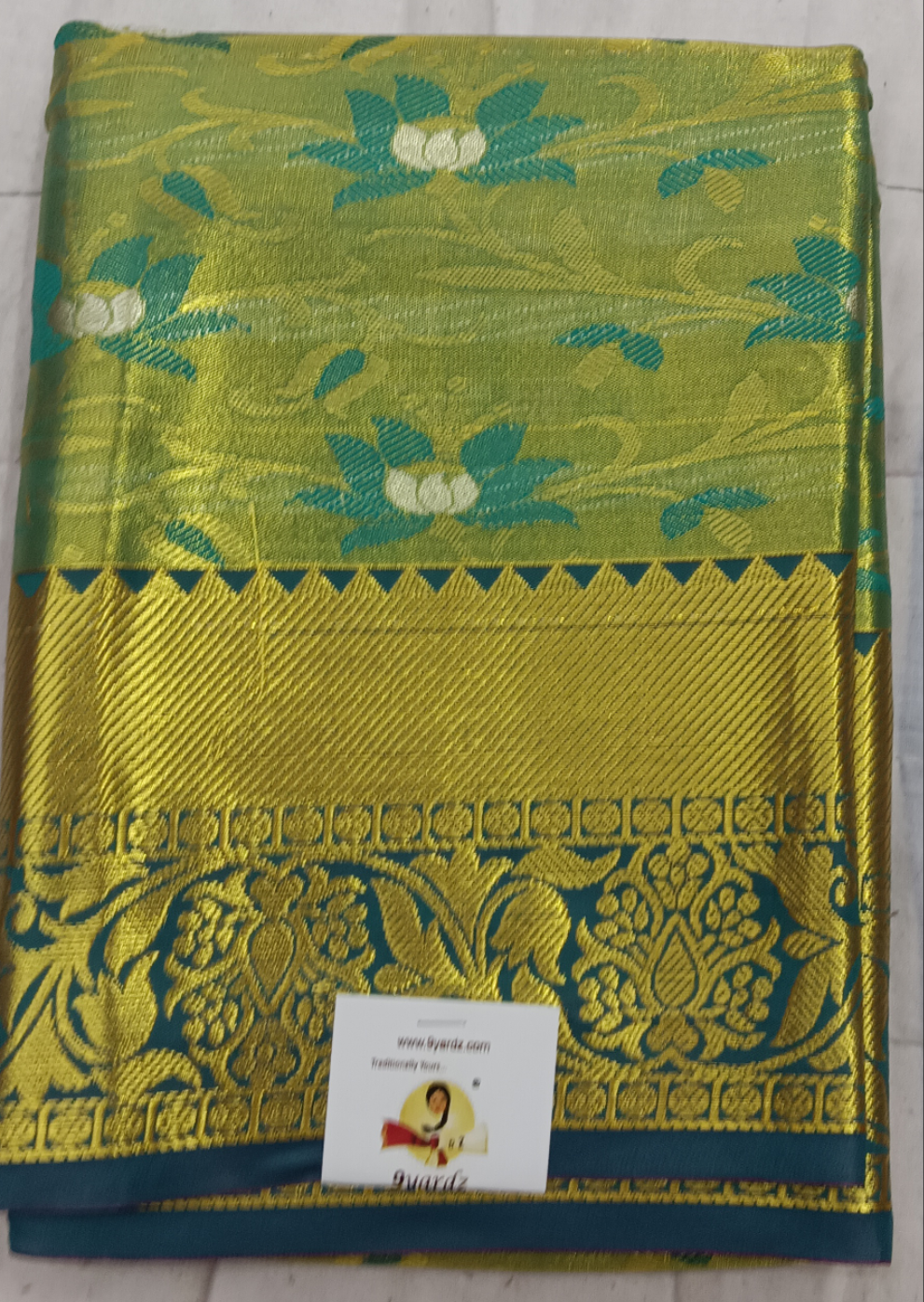 Pavadai poly silk 36"