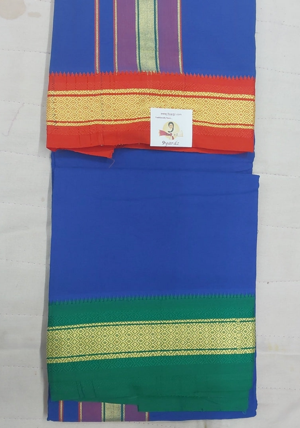 Blue 8 muzham
