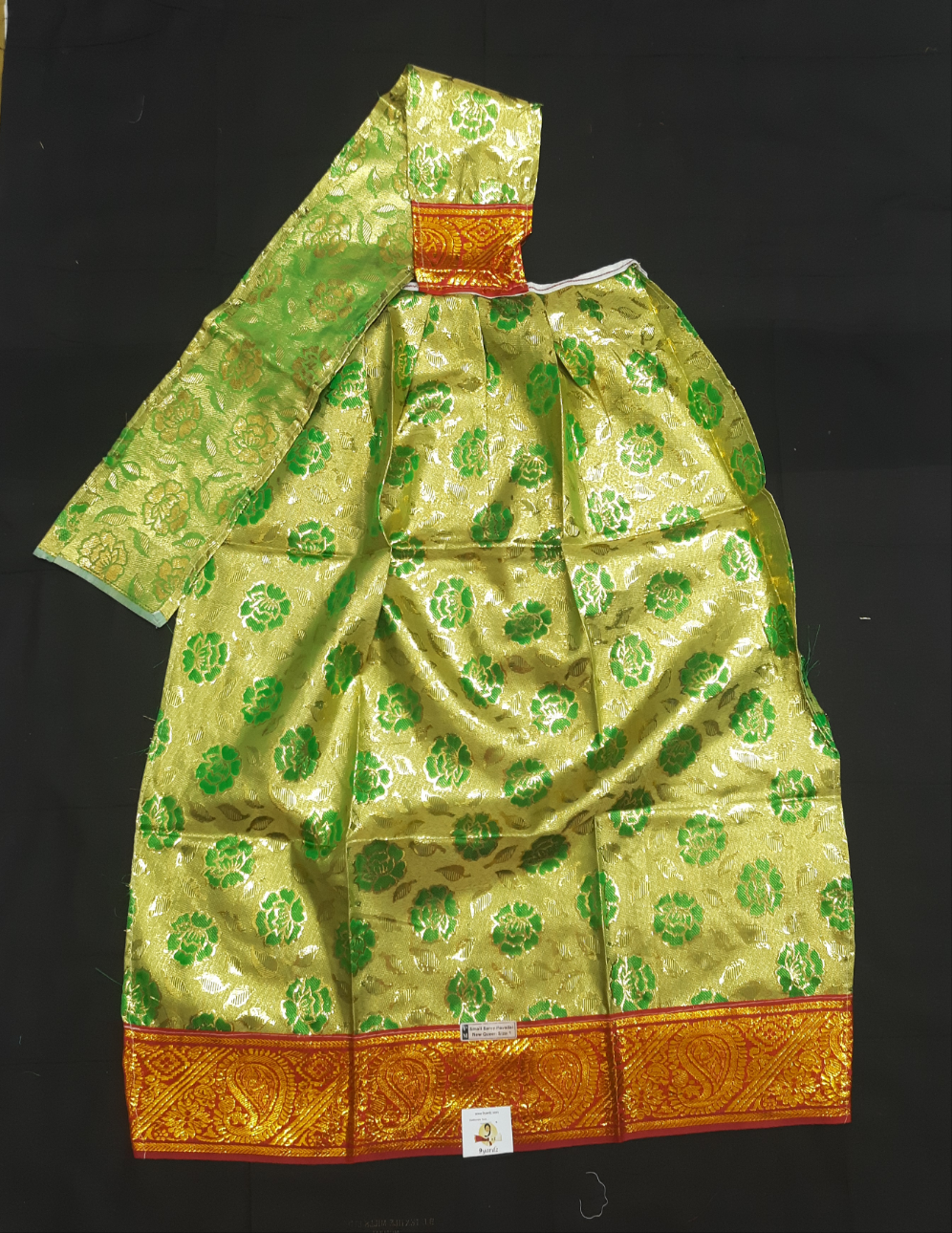 Swamy pavadai