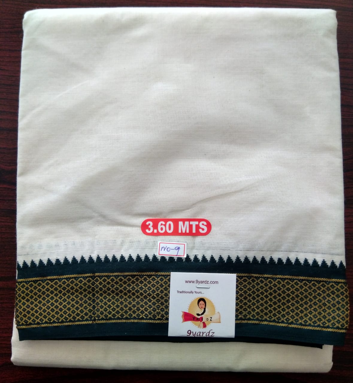 Unbleached dhothi - Mayilkann