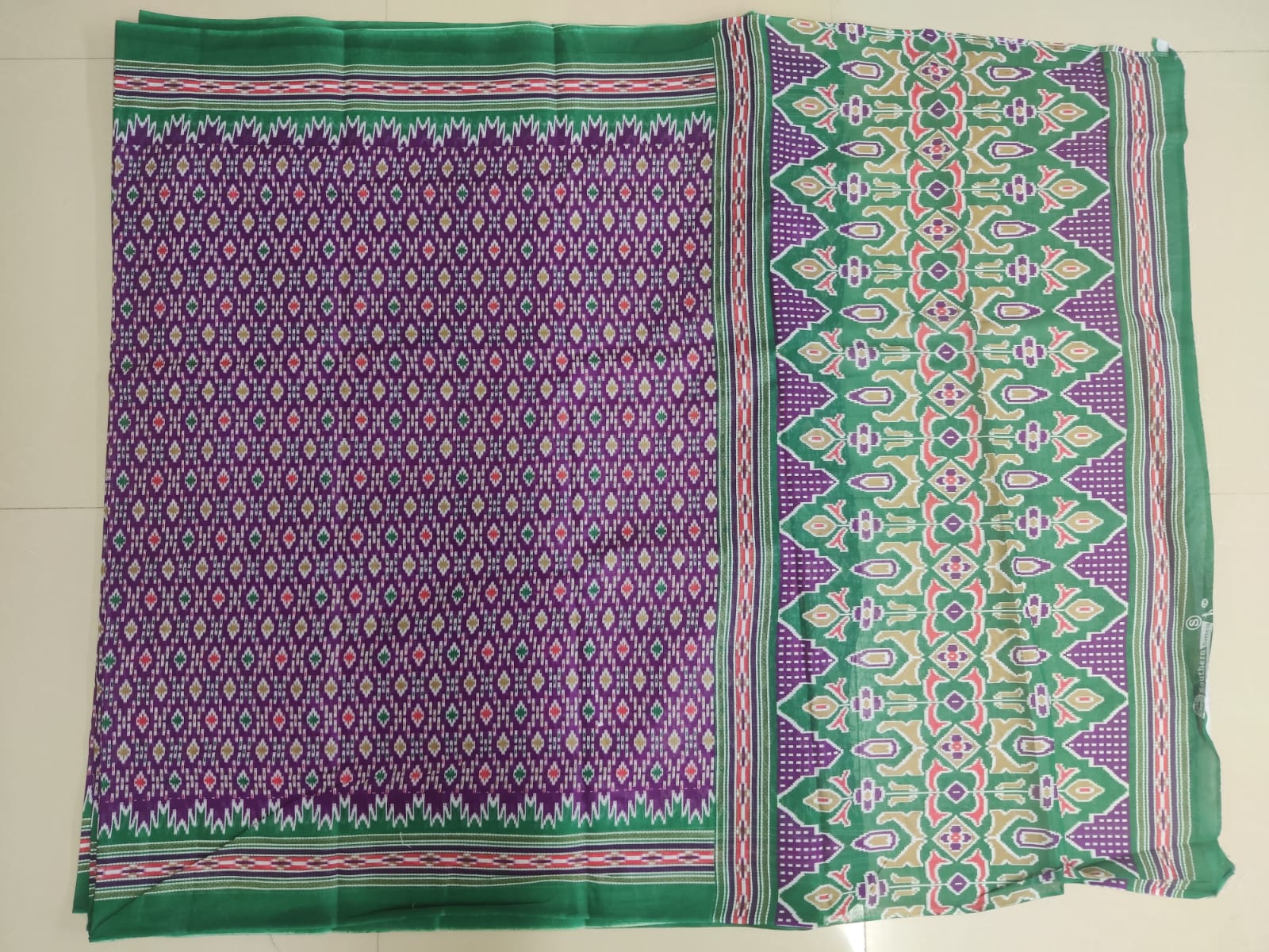 Erode cotton 10.5 yards madisar