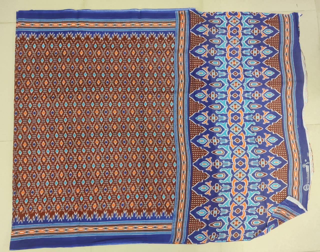 Erode cotton 10.5 yards madisar