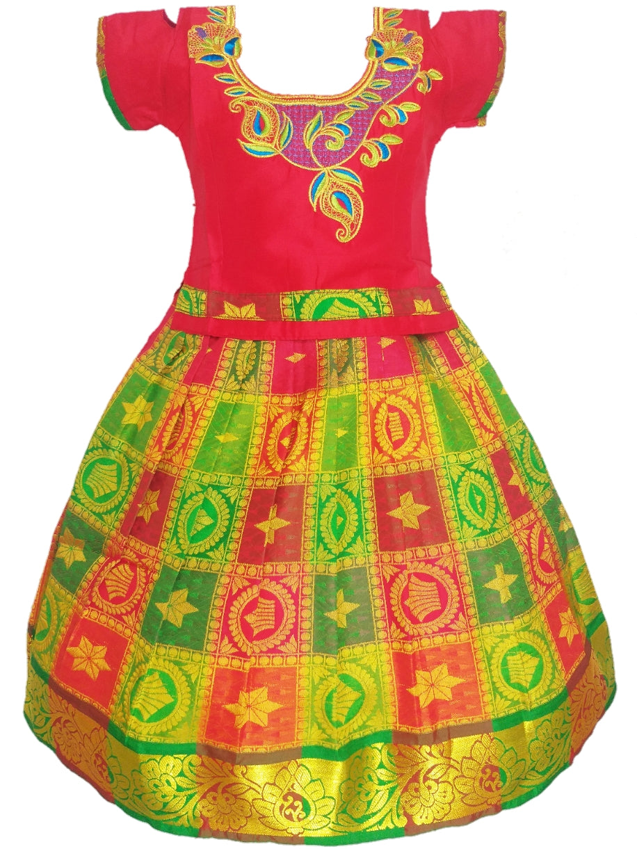 Embossed Paavadai