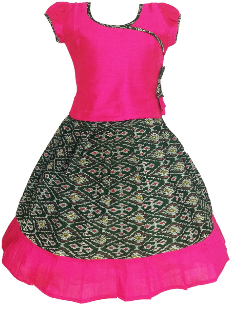 Embossed Paavadai
